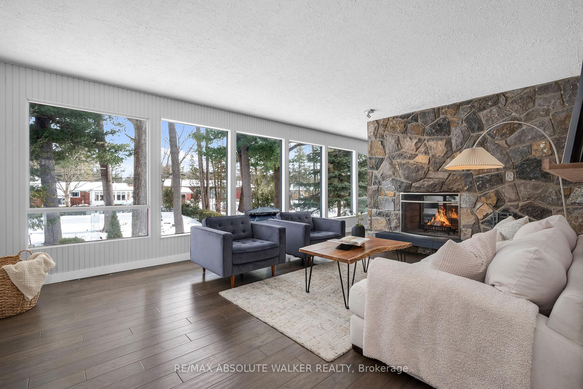 Photo 5 of 30 Avonlea Road, Ottawa, Grenfell Glen — HOMEH