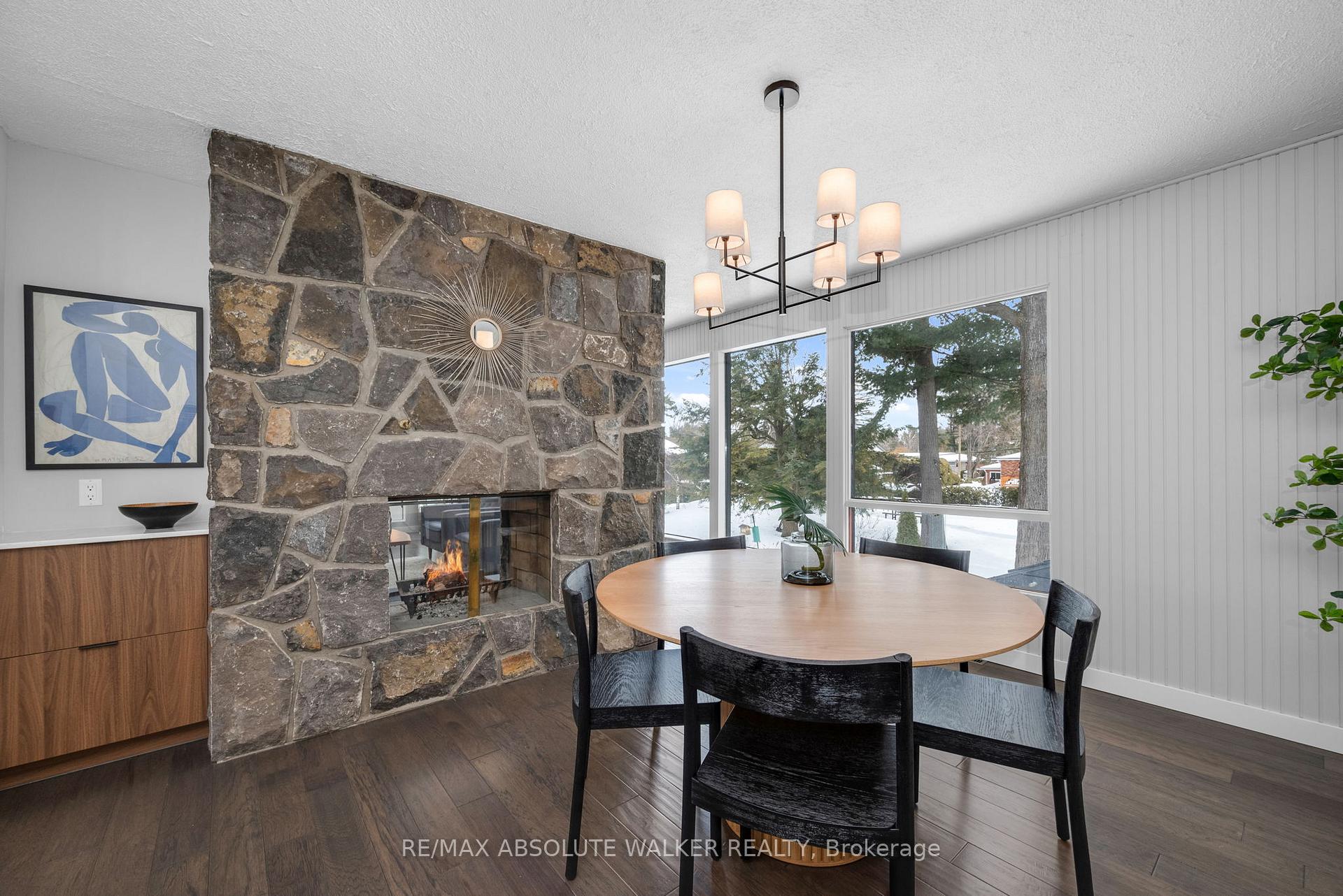 Photo 10 of 30 Avonlea Road, Ottawa, Grenfell Glen — HOMEH