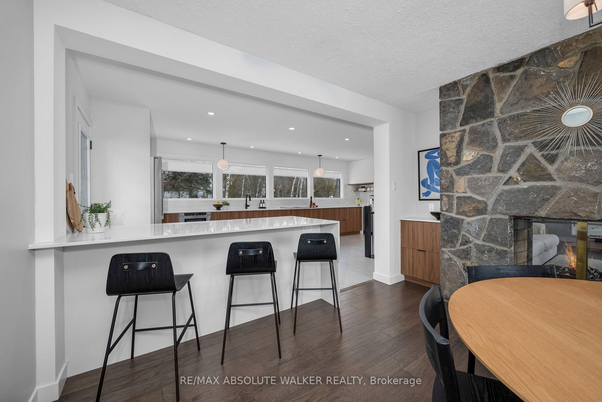 Photo 13 of 30 Avonlea Road, Ottawa, Grenfell Glen — HOMEH