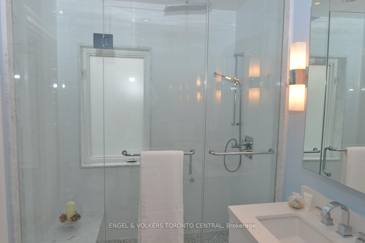 Photo 10 of 224 Randolph Road, Toronto, Leaside — HOMEH