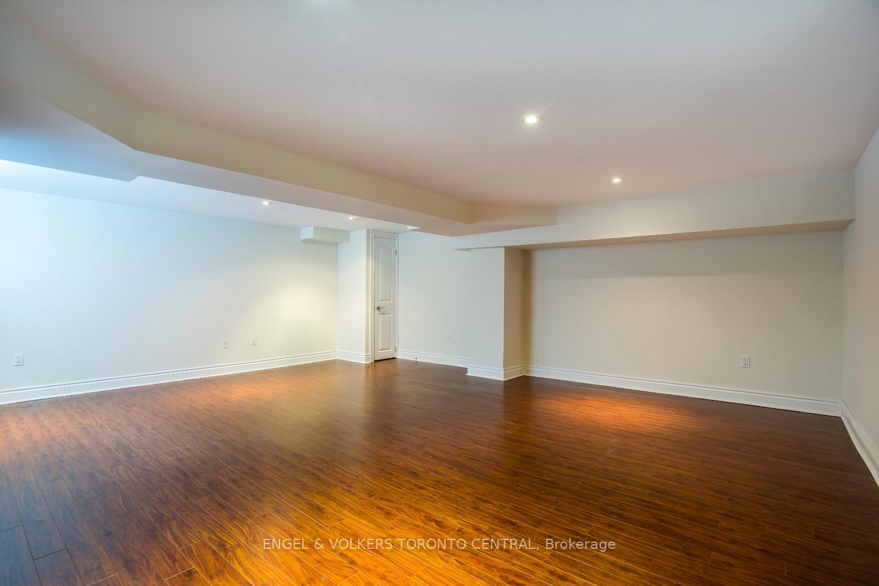 Photo 15 of 224 Randolph Road, Toronto, Leaside — HOMEH