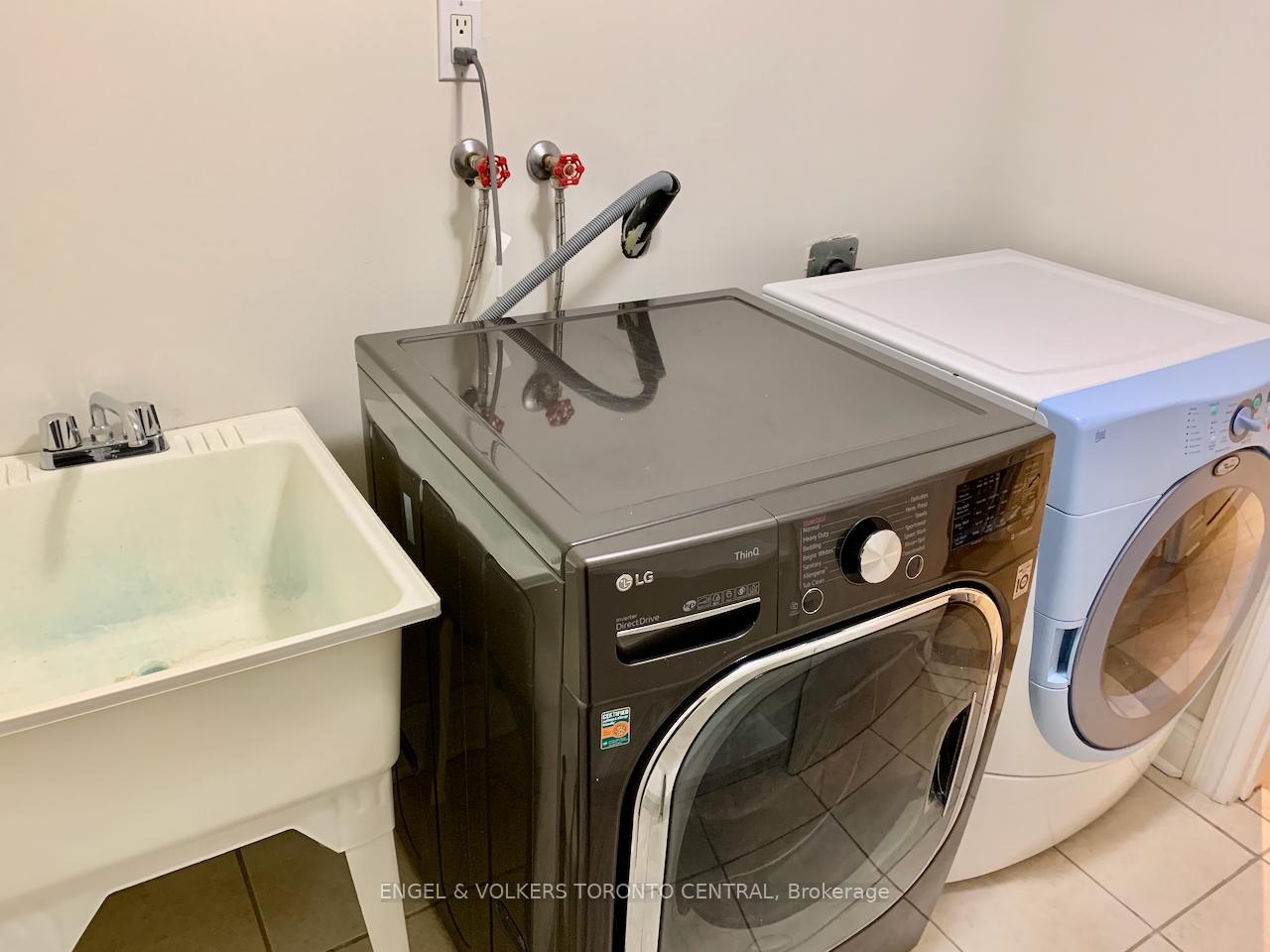 Photo 17 of 224 Randolph Road, Toronto, Leaside — HOMEH