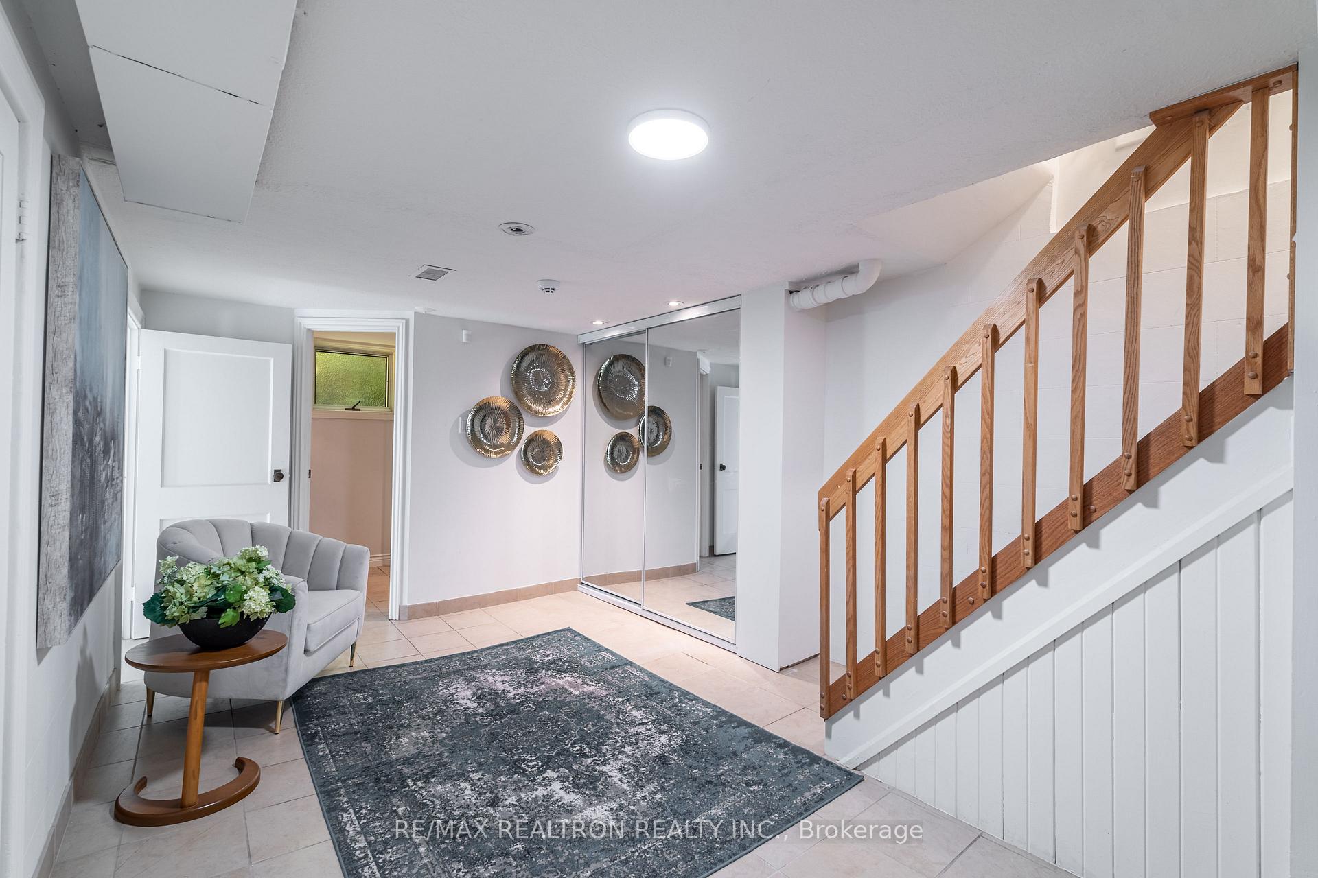 Photo 21 of 111 Sutherland Drive, Toronto, Leaside — HOMEH