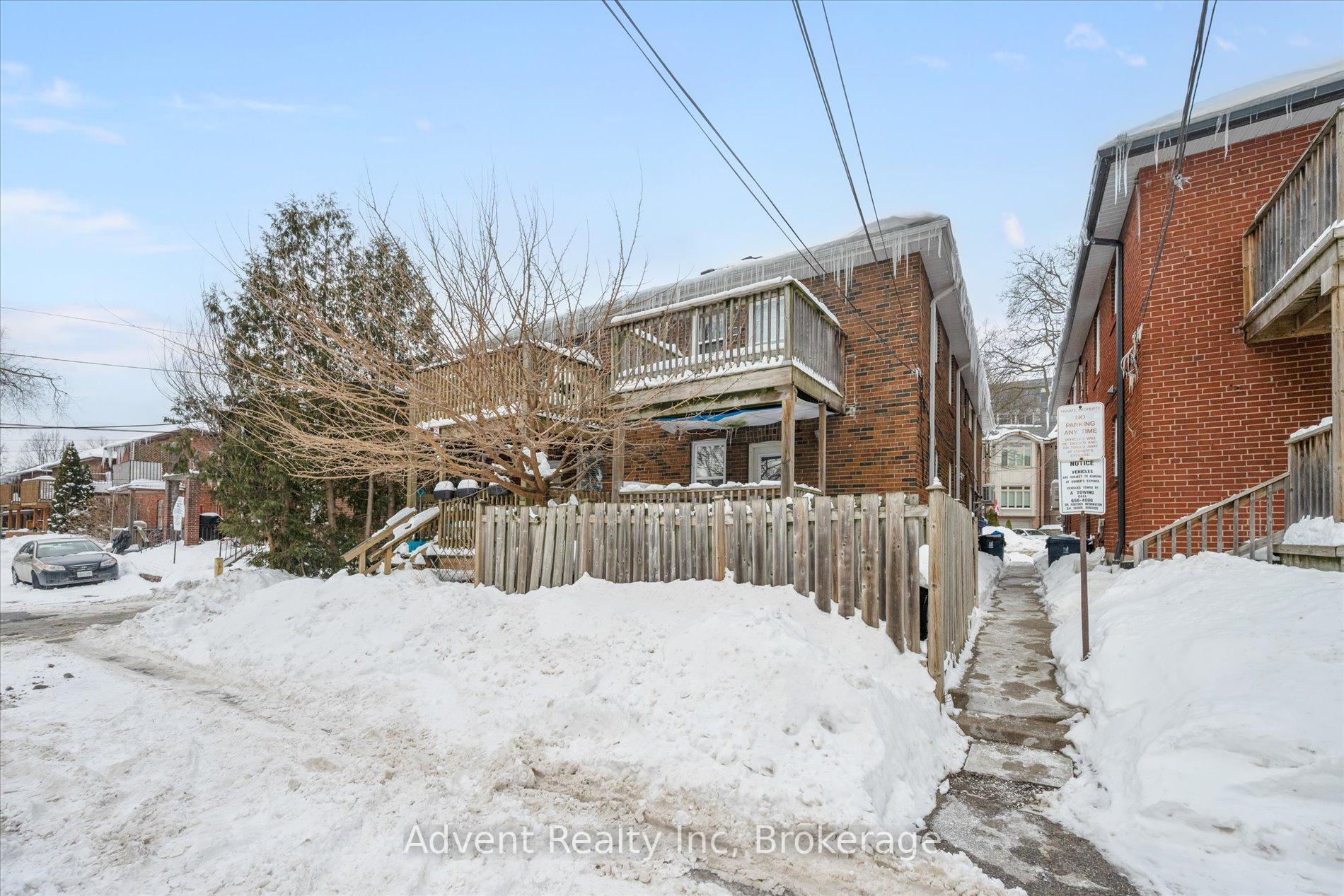 Photo 14 of Unit MAIN, 63 Burnaby Boulevard, Toronto, Lawrence Park South — HOMEH