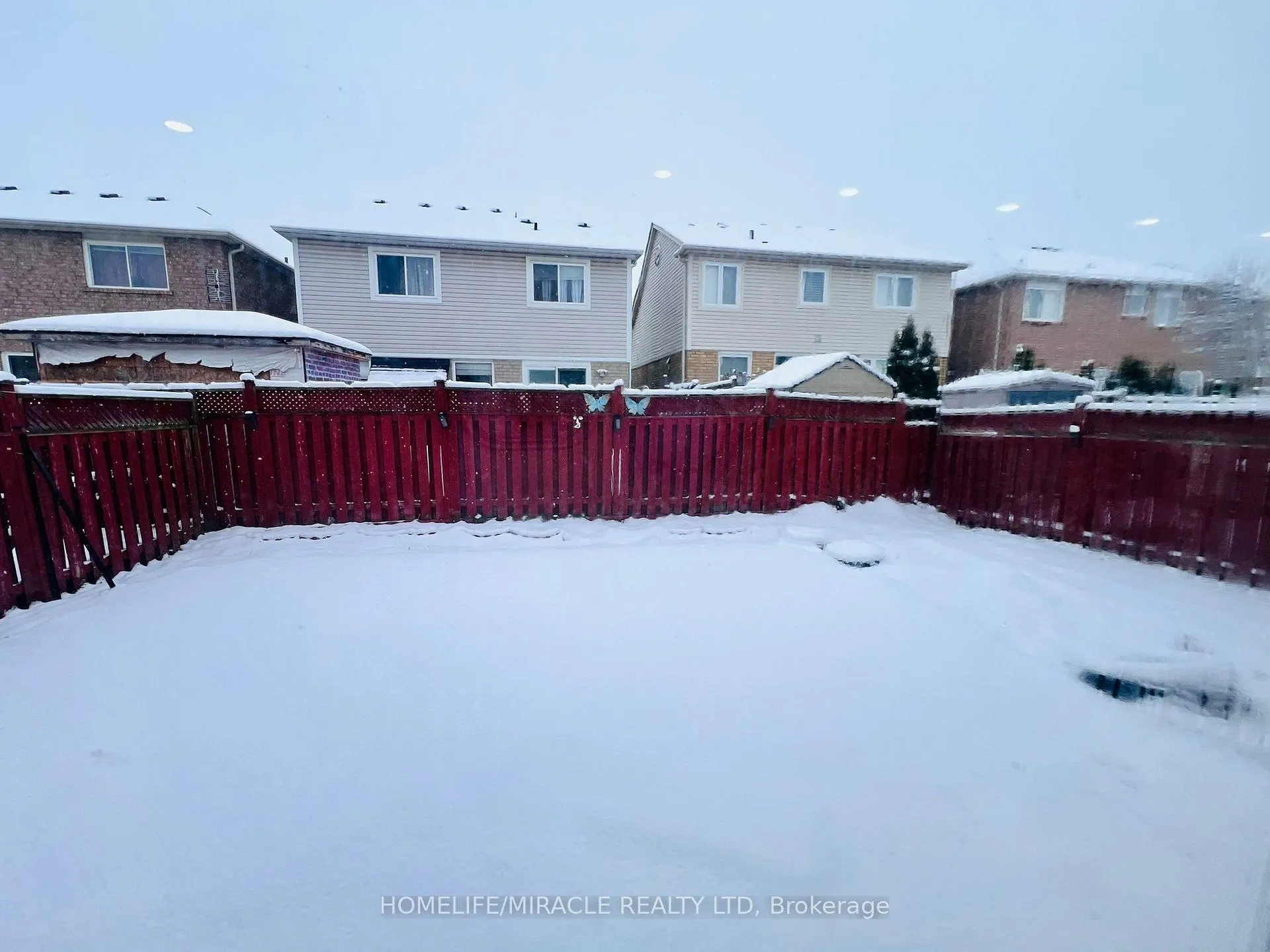 Photo 7 of 16 Marshmarigold Drive, Brampton, Fletcher's Meadow — HOMEH