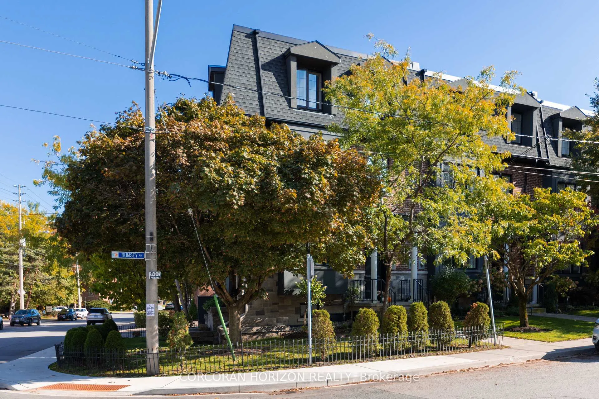 Photo 3 of 77 Rumsey Road, Toronto, Leaside — HOMEH