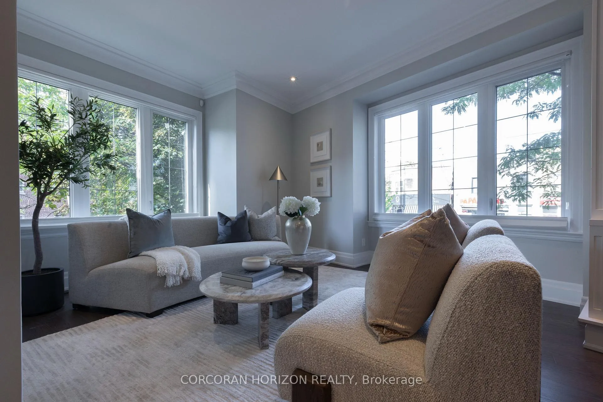 Photo 5 of 77 Rumsey Road, Toronto, Leaside — HOMEH