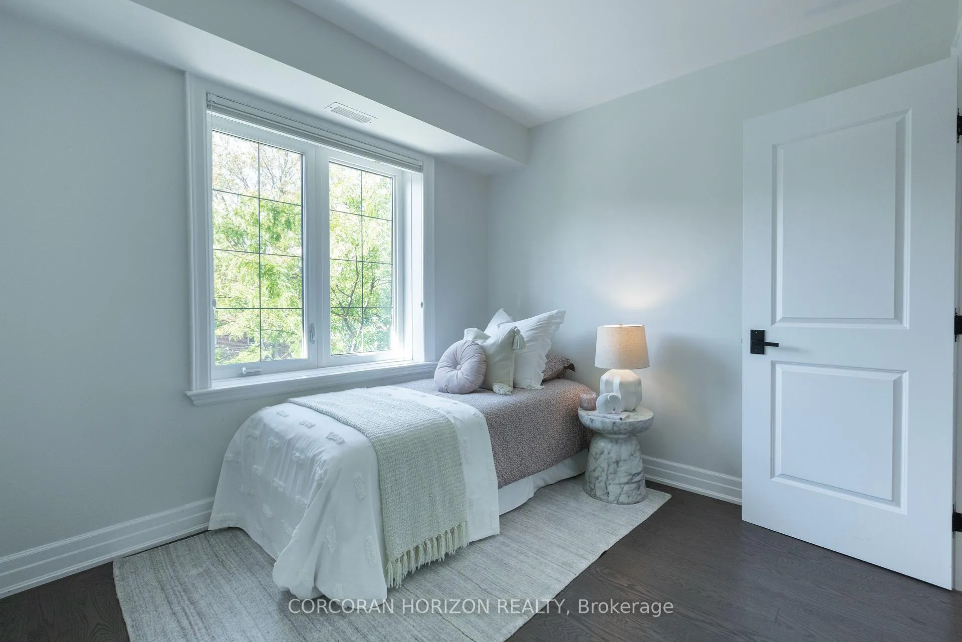 Photo 12 of 77 Rumsey Road, Toronto, Leaside — HOMEH