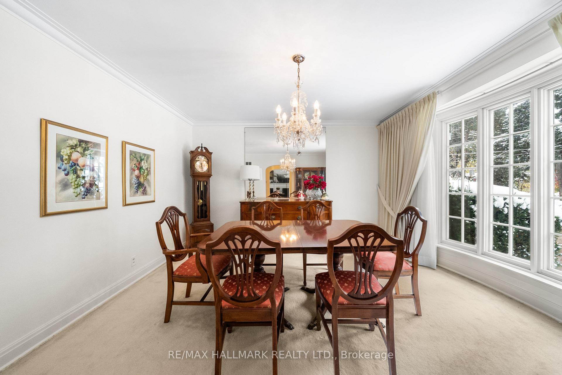 Photo 8 of 55 Sandringham Drive, Toronto, Bedford Park-Nortown — HOMEH