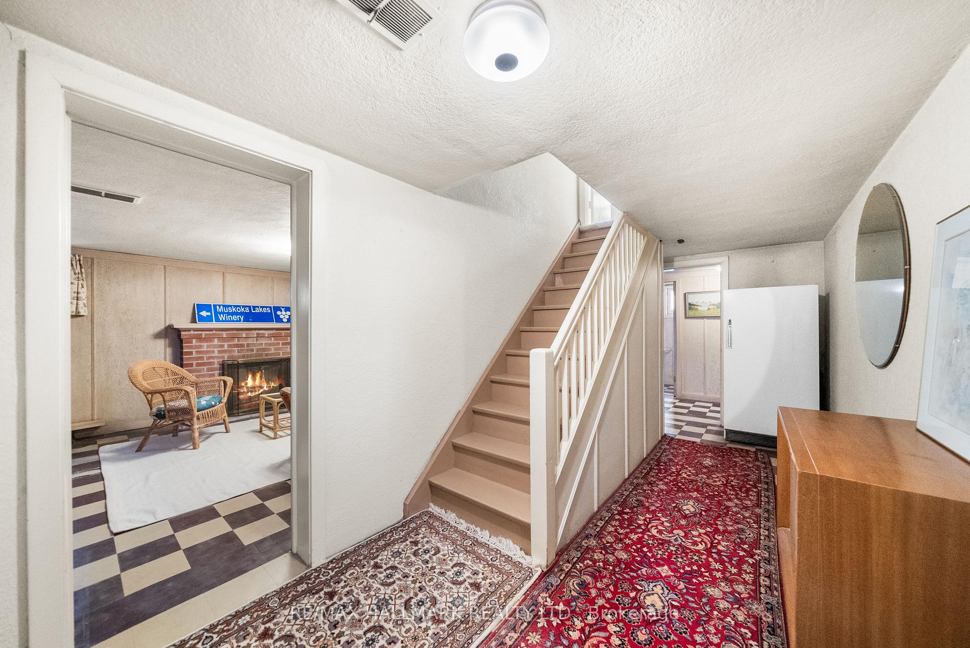 Photo 30 of 55 Sandringham Drive, Toronto, Bedford Park-Nortown — HOMEH