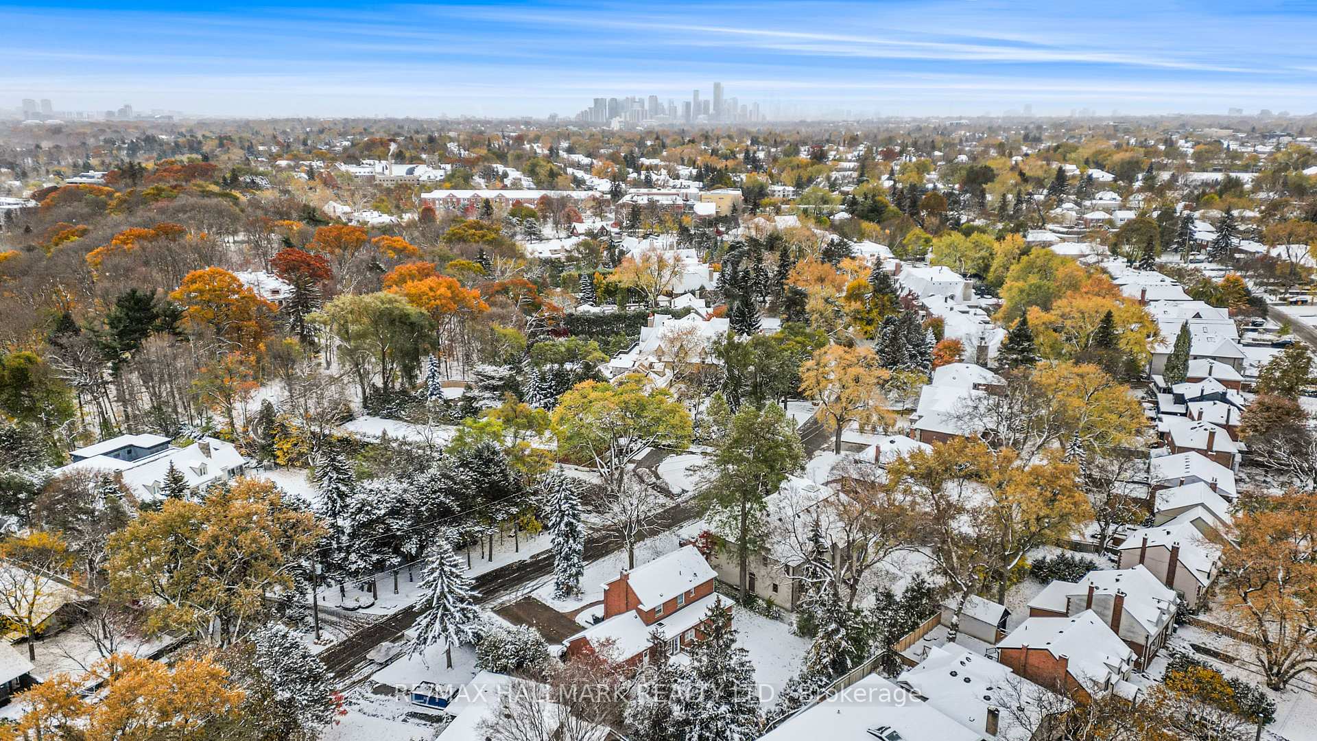 Photo 40 of 55 Sandringham Drive, Toronto, Bedford Park-Nortown — HOMEH