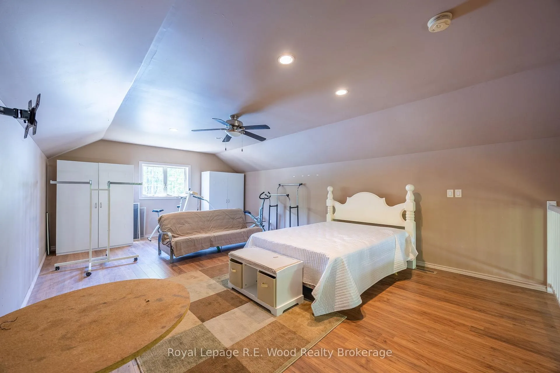 Photo 18 of 199 Cedar Drive, Norfolk, Turkey Point — HOMEH