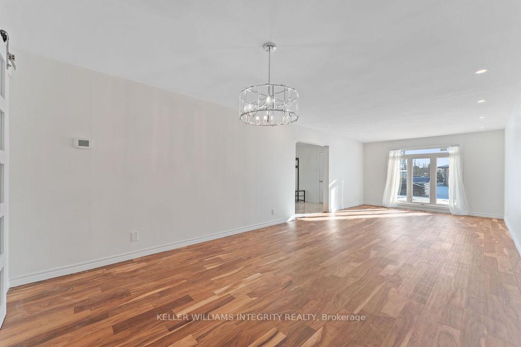 Photo 7 of 70 Nestow Drive, Ottawa, Tanglewood — HOMEH