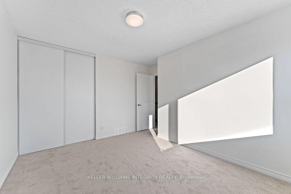 Photo 26 of 70 Nestow Drive, Ottawa, Tanglewood — HOMEH