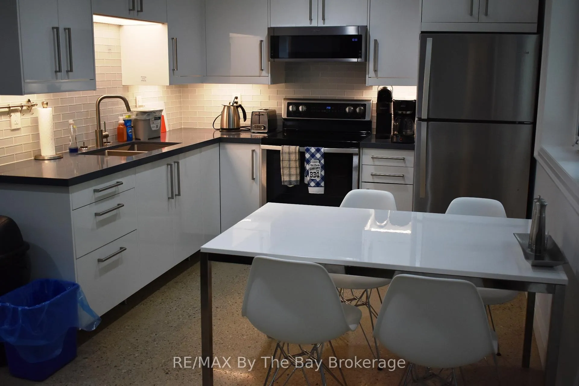 Photo 2 of Unit #1, 1054 Lawson Road, Tiny, Rural Tiny — HOMEH