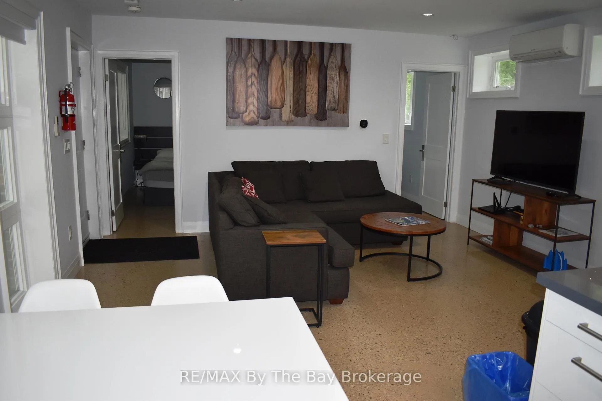Photo 4 of Unit #1, 1054 Lawson Road, Tiny, Rural Tiny — HOMEH