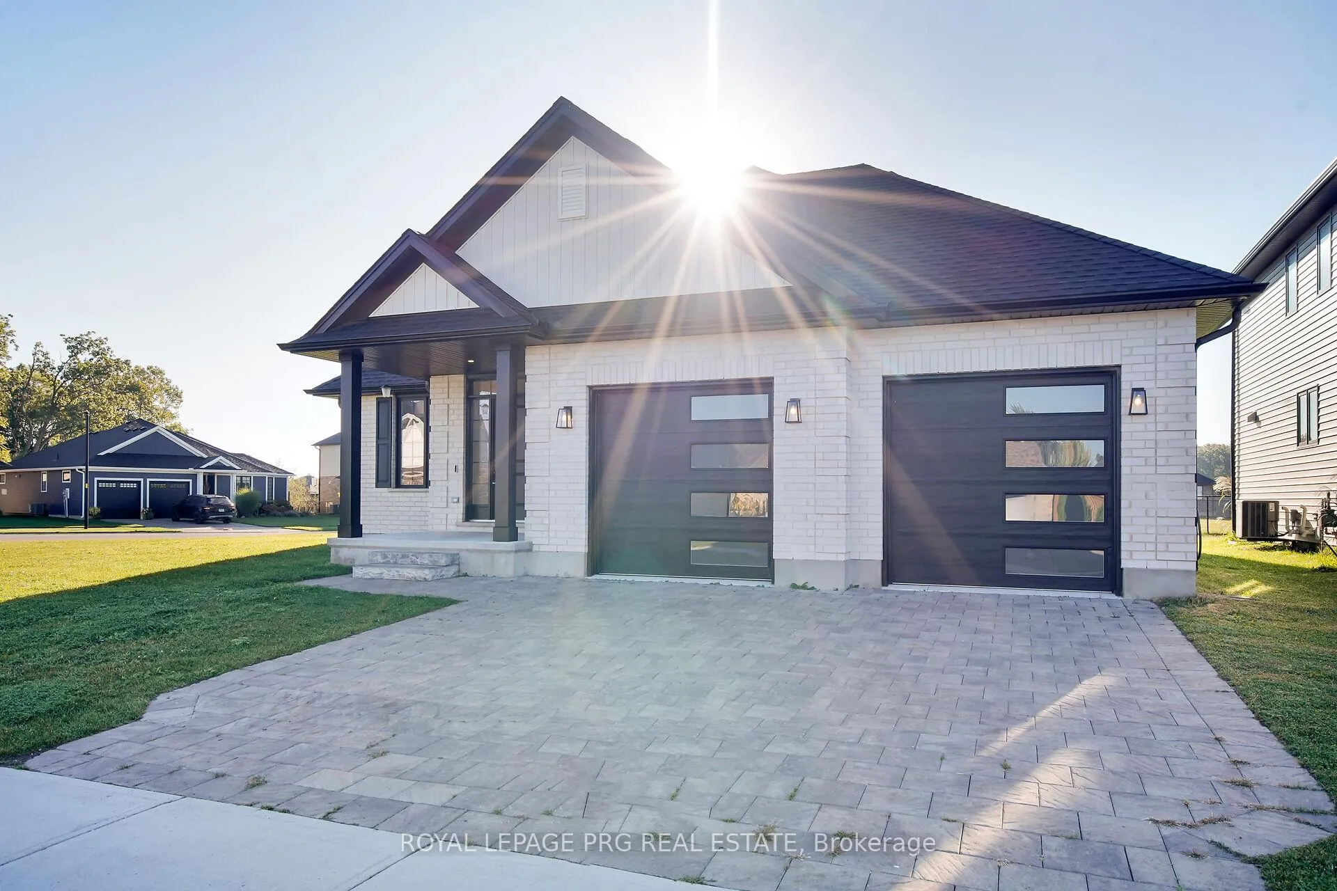 Photo 5 of 649 Tull Street, Strathroy-Caradoc, Rural Strathroy-Caradoc — HOMEH