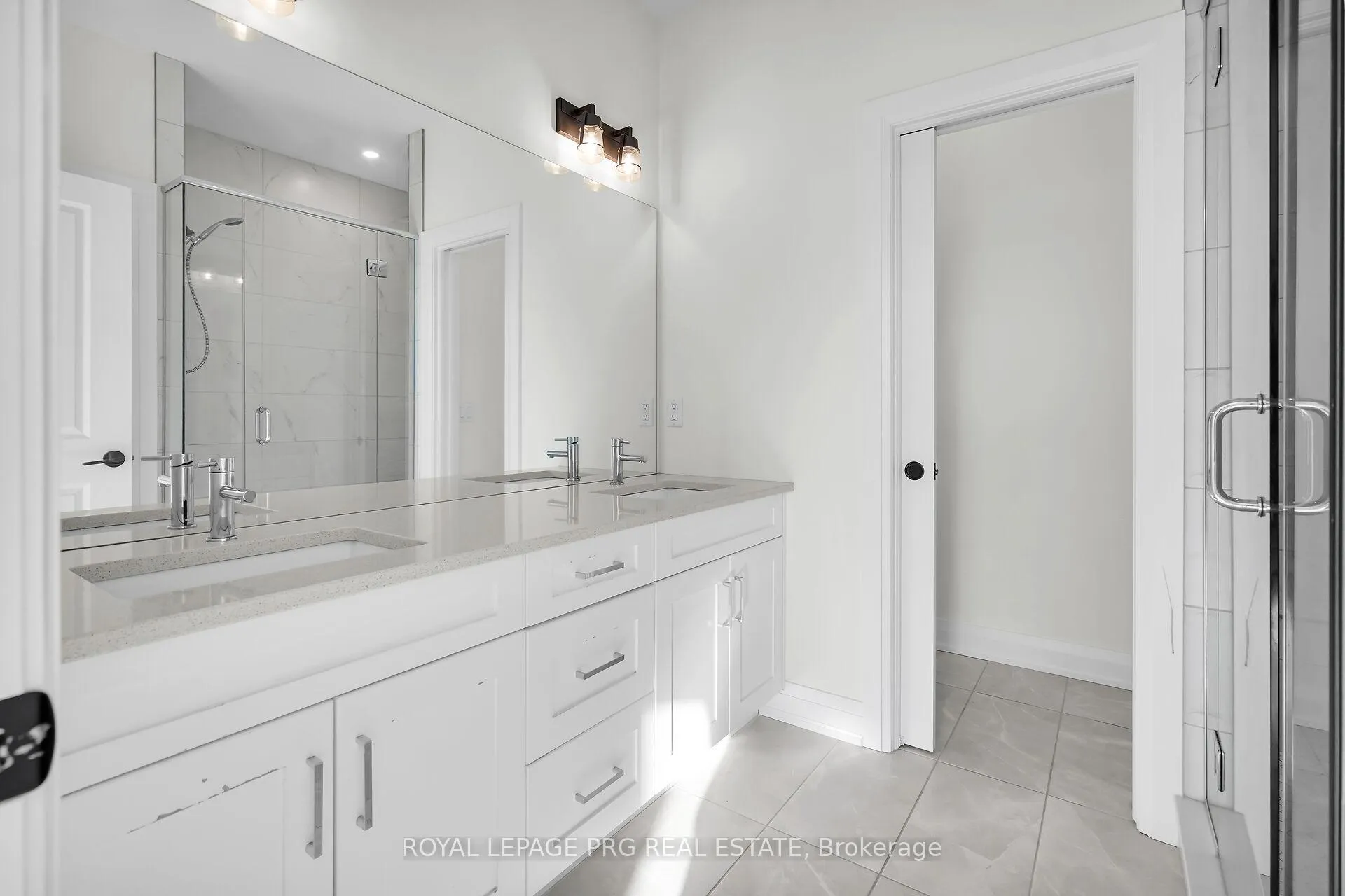 Photo 22 of 649 Tull Street, Strathroy-Caradoc, Rural Strathroy-Caradoc — HOMEH