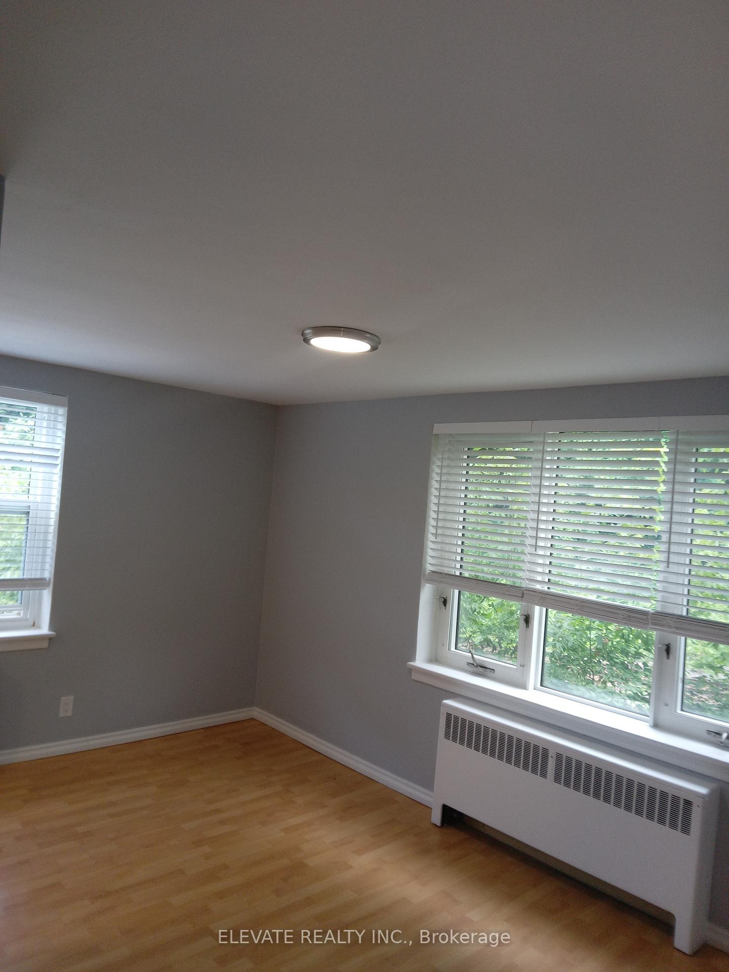Photo 7 of Unit 14, 464 Summerhill Avenue, Toronto, Rosedale-Moore Park — HOMEH