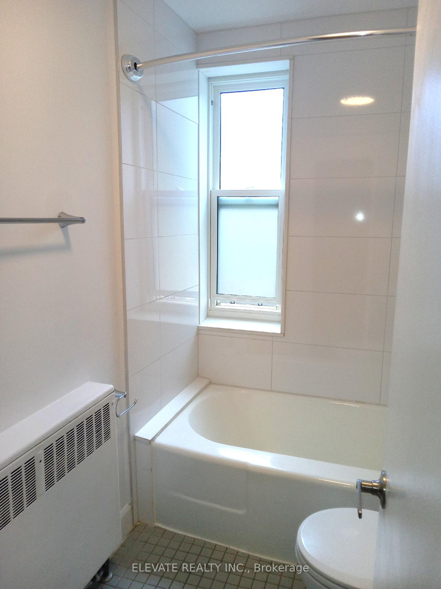 Photo 9 of Unit 14, 464 Summerhill Avenue, Toronto, Rosedale-Moore Park — HOMEH