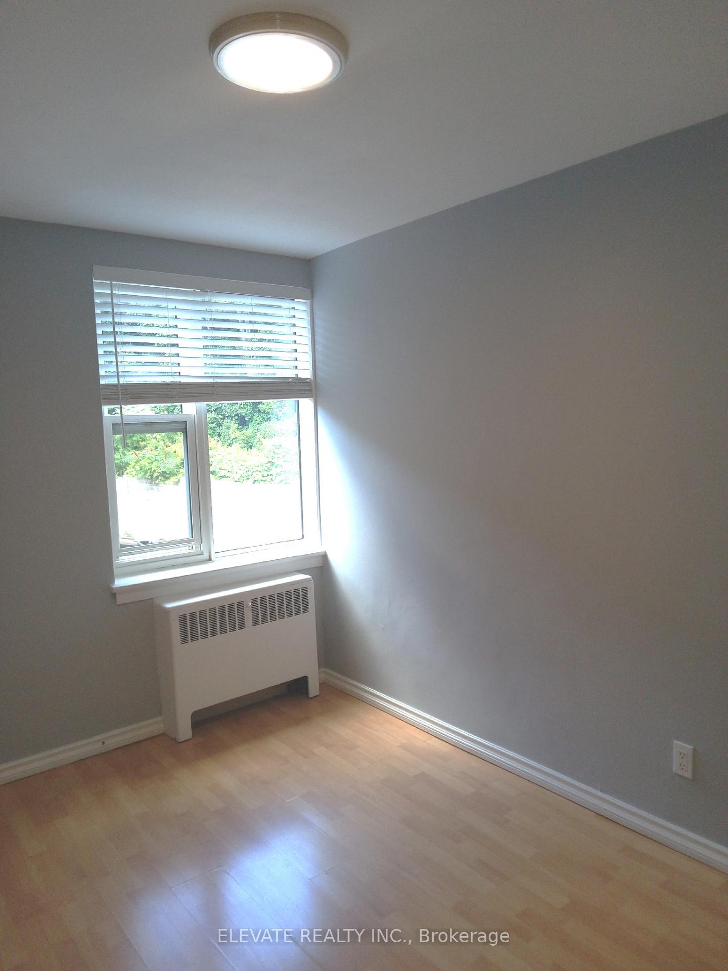Photo 10 of Unit 14, 464 Summerhill Avenue, Toronto, Rosedale-Moore Park — HOMEH