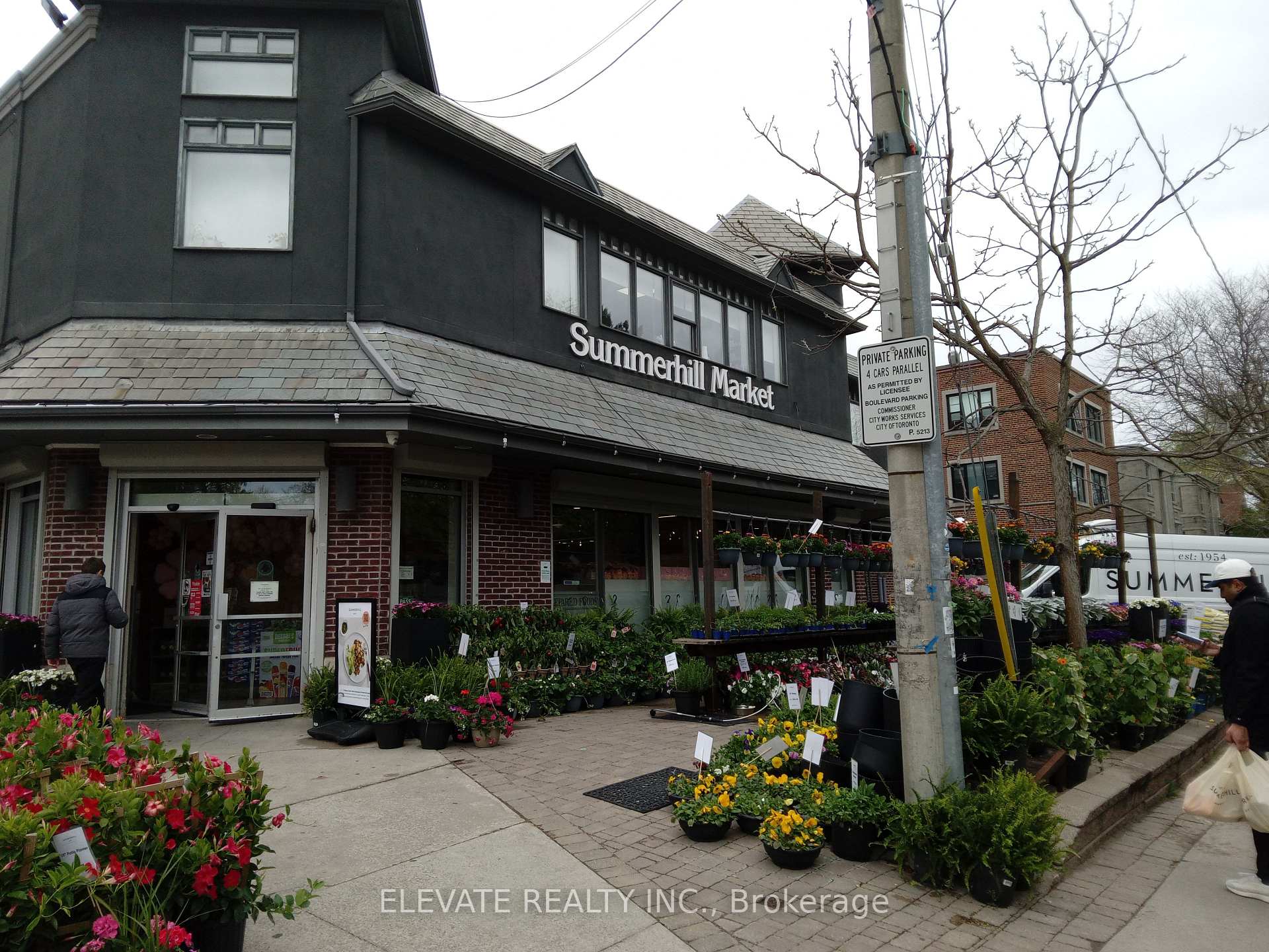 Photo 21 of Unit 14, 464 Summerhill Avenue, Toronto, Rosedale-Moore Park — HOMEH