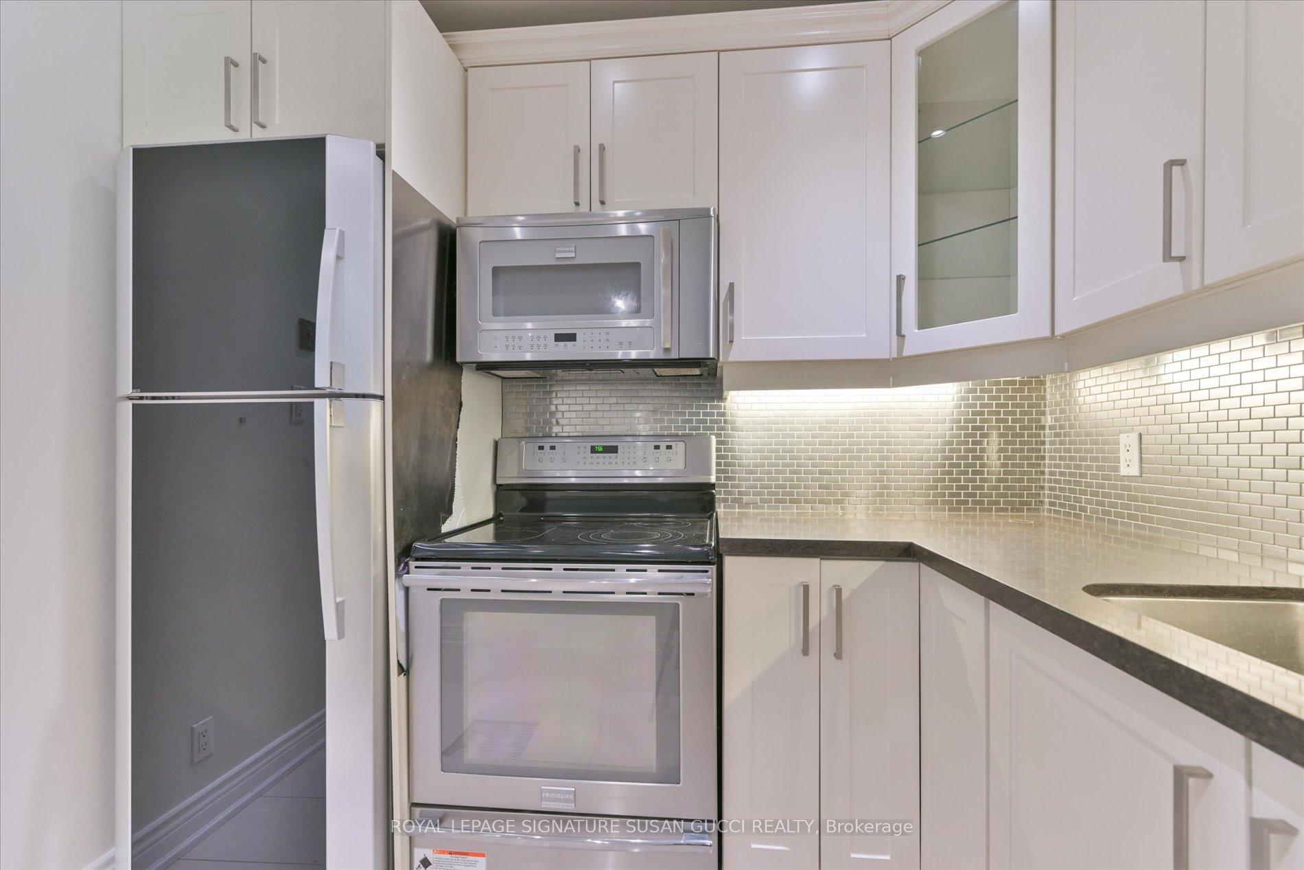 Photo 8 of 127 Furnival Road, Toronto, O'Connor-Parkview — HOMEH
