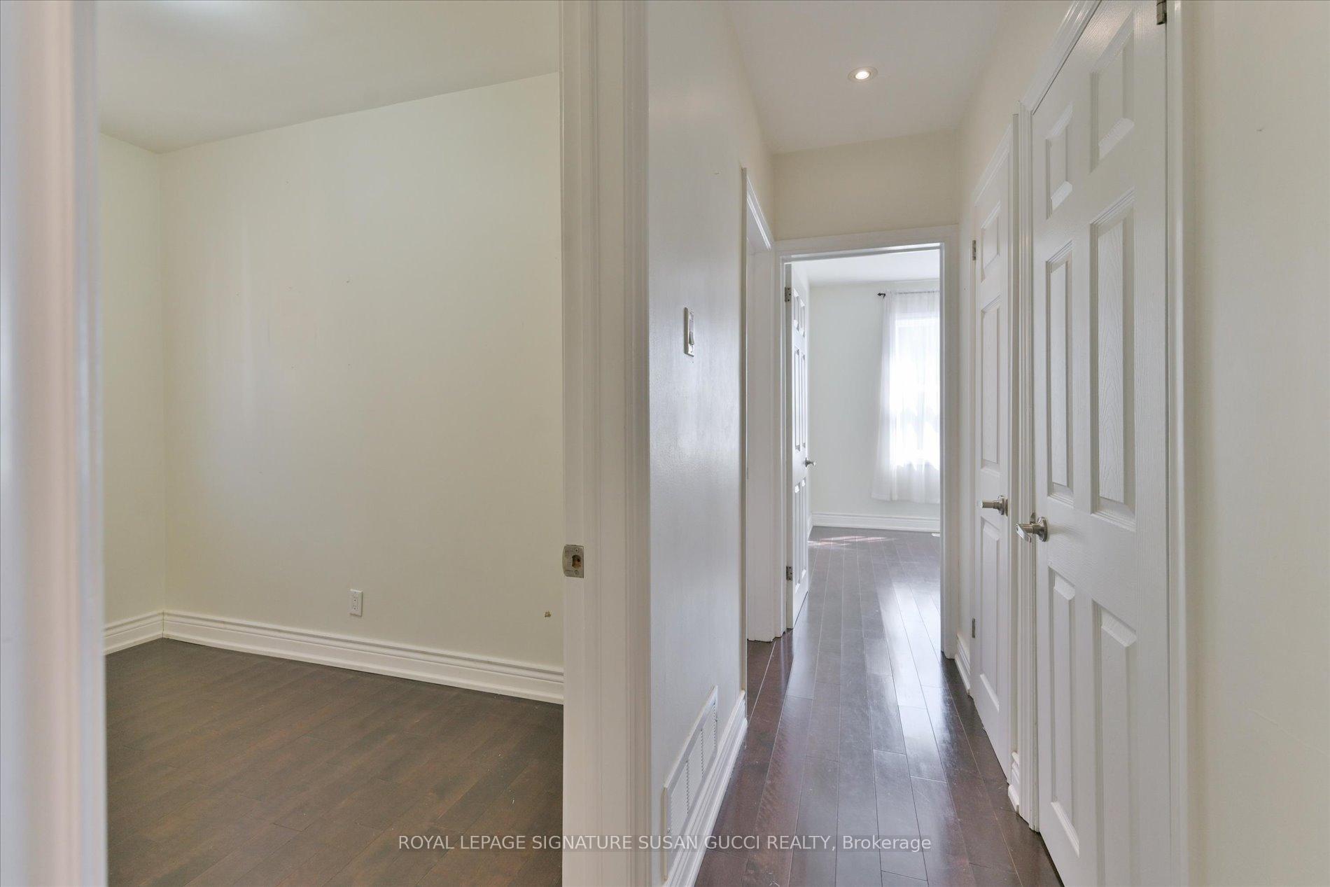 Photo 9 of 127 Furnival Road, Toronto, O'Connor-Parkview — HOMEH