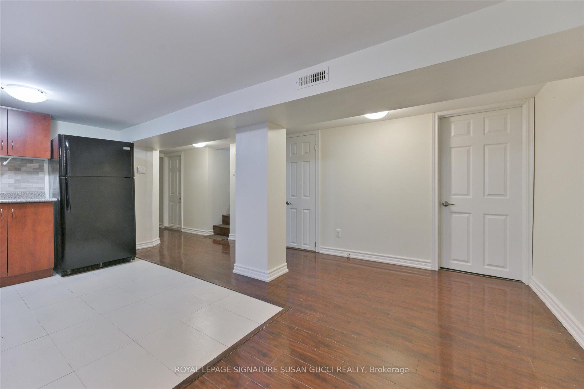 Photo 18 of 127 Furnival Road, Toronto, O'Connor-Parkview — HOMEH