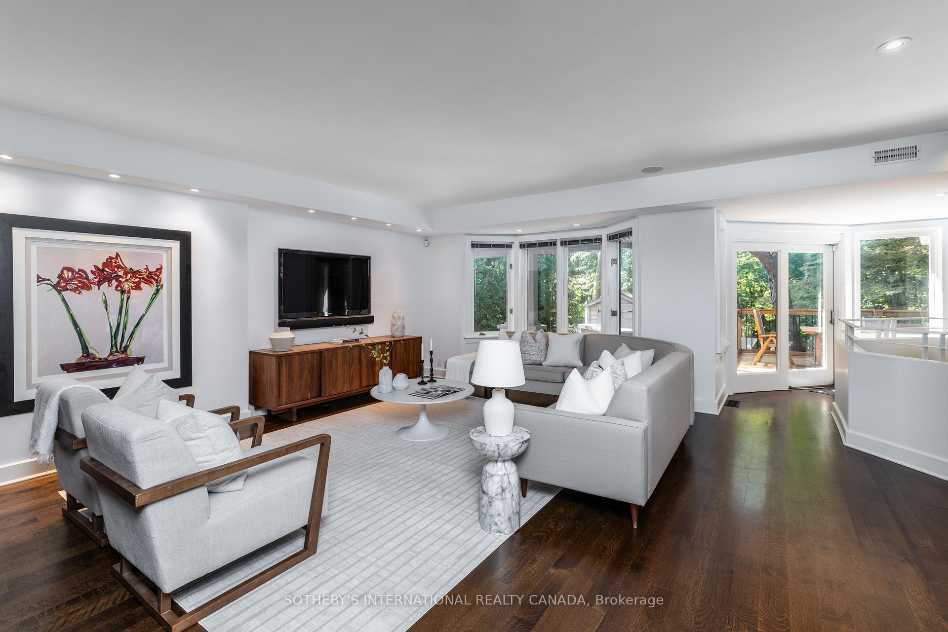 Photo 8 of 74 Inglewood Drive, Toronto, Rosedale-Moore Park — HOMEH