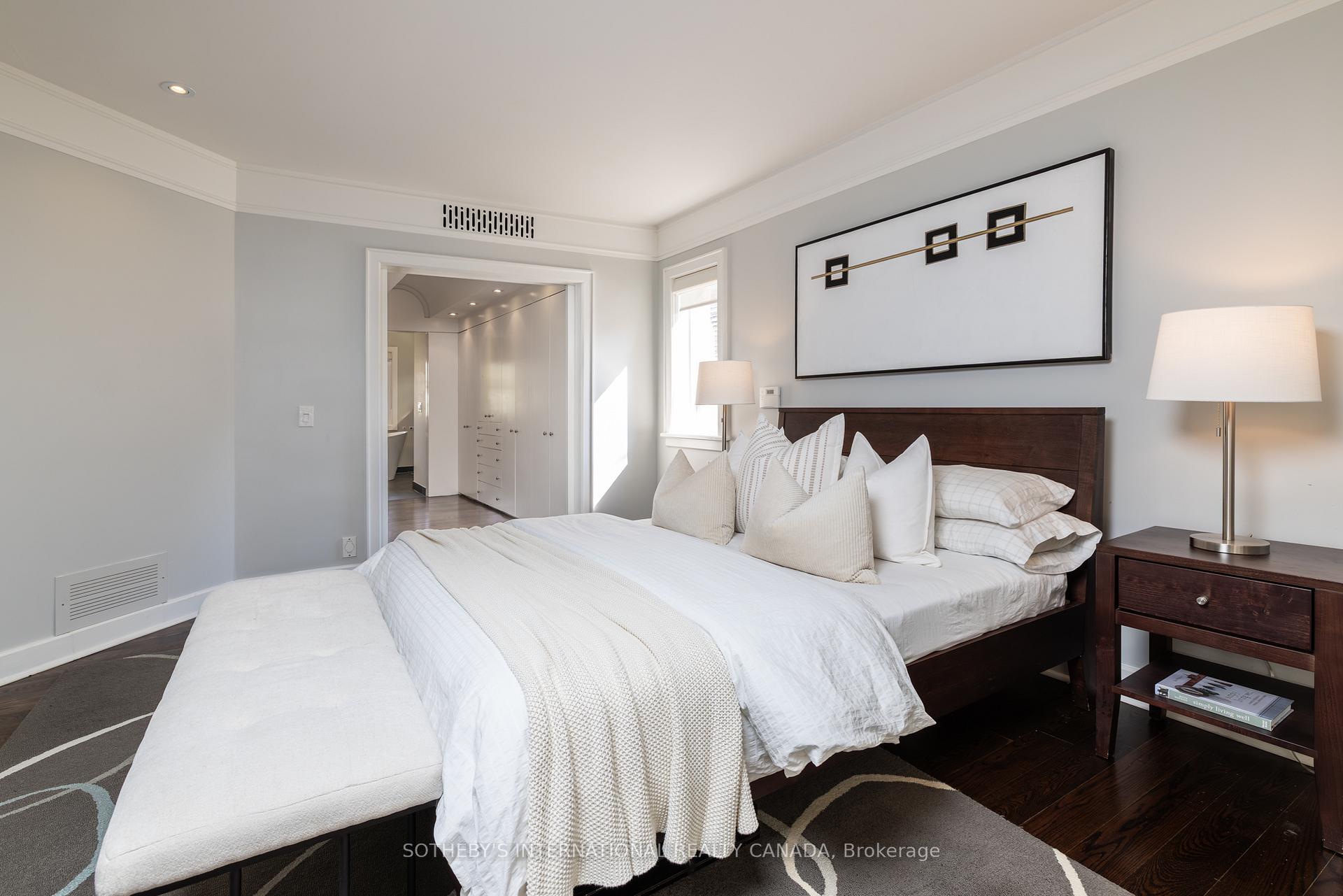 Photo 14 of 74 Inglewood Drive, Toronto, Rosedale-Moore Park — HOMEH