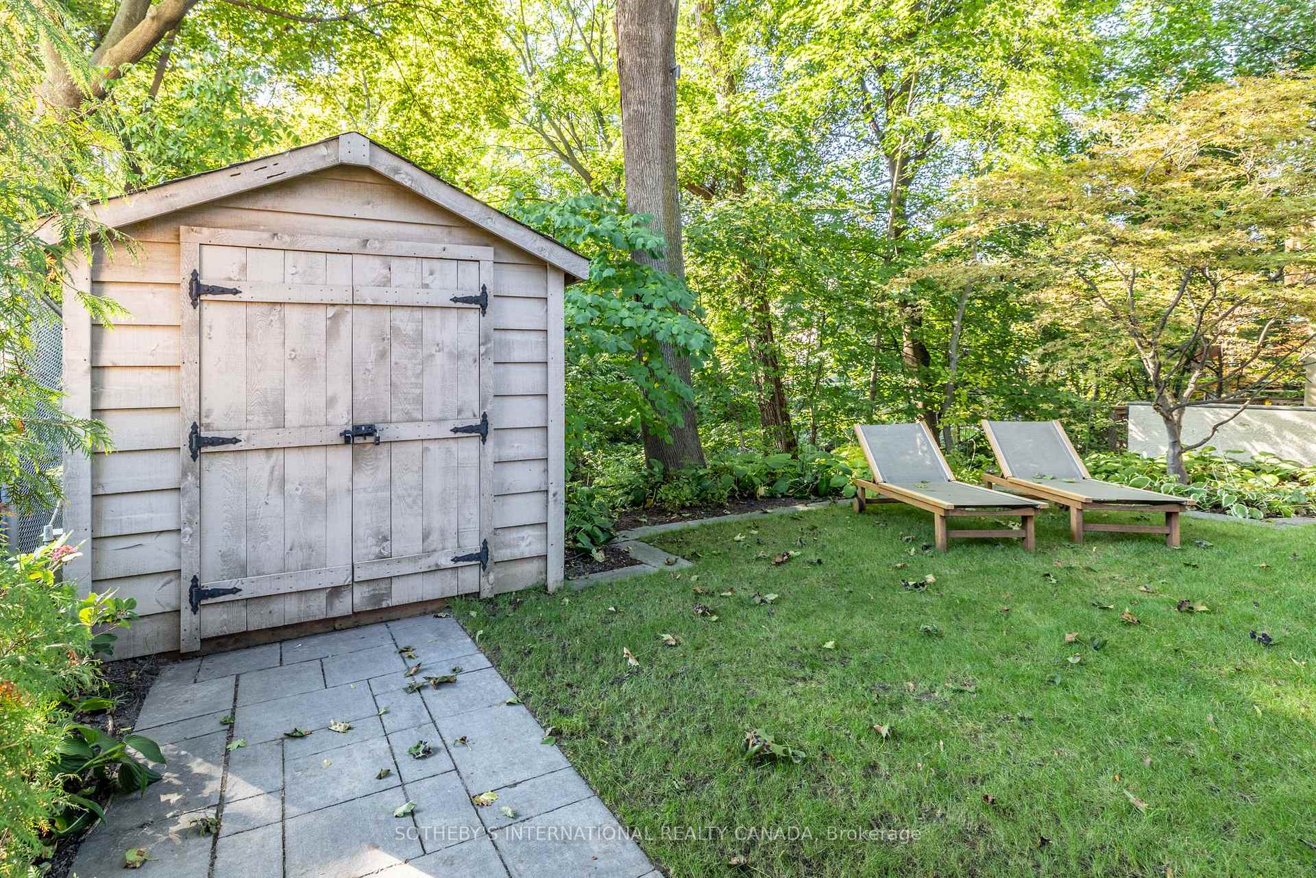 Photo 31 of 74 Inglewood Drive, Toronto, Rosedale-Moore Park — HOMEH