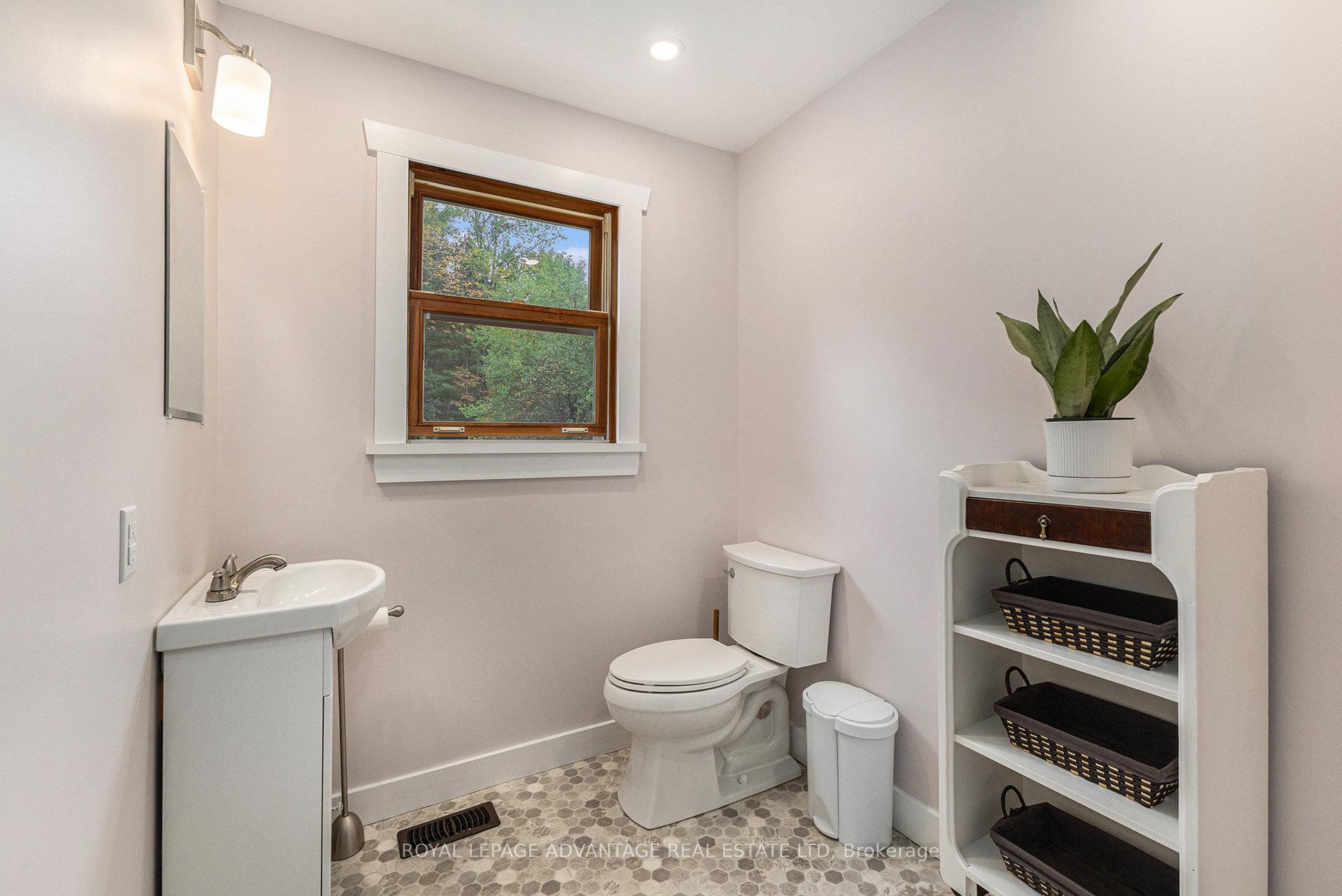 Photo 21 of 1002 Elm Grove Road, Tay Valley, Bathurst/Burgess & Sherbrooke (North Burgess) Twp — HOMEH