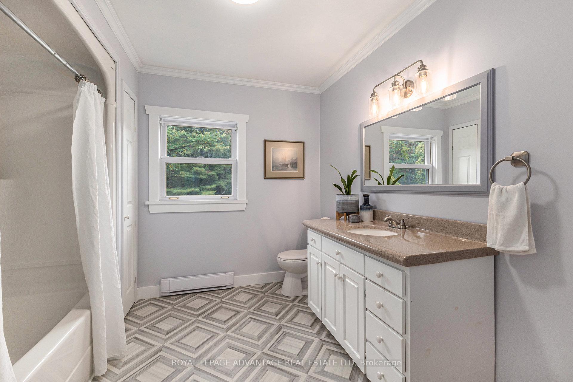 Photo 31 of 1002 Elm Grove Road, Tay Valley, Bathurst/Burgess & Sherbrooke (North Burgess) Twp — HOMEH