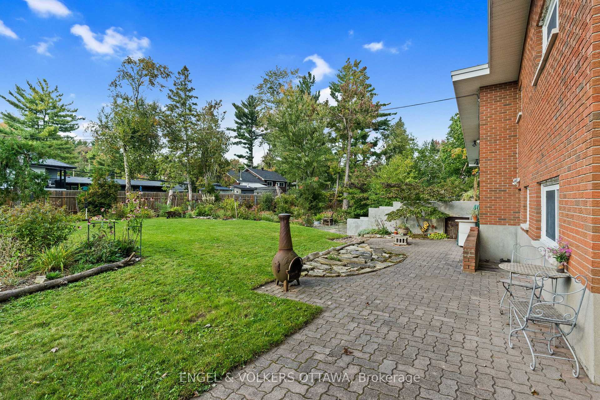 Photo 29 of 81 Grenfell Crescent, Ottawa, Grenfell Glen — HOMEH