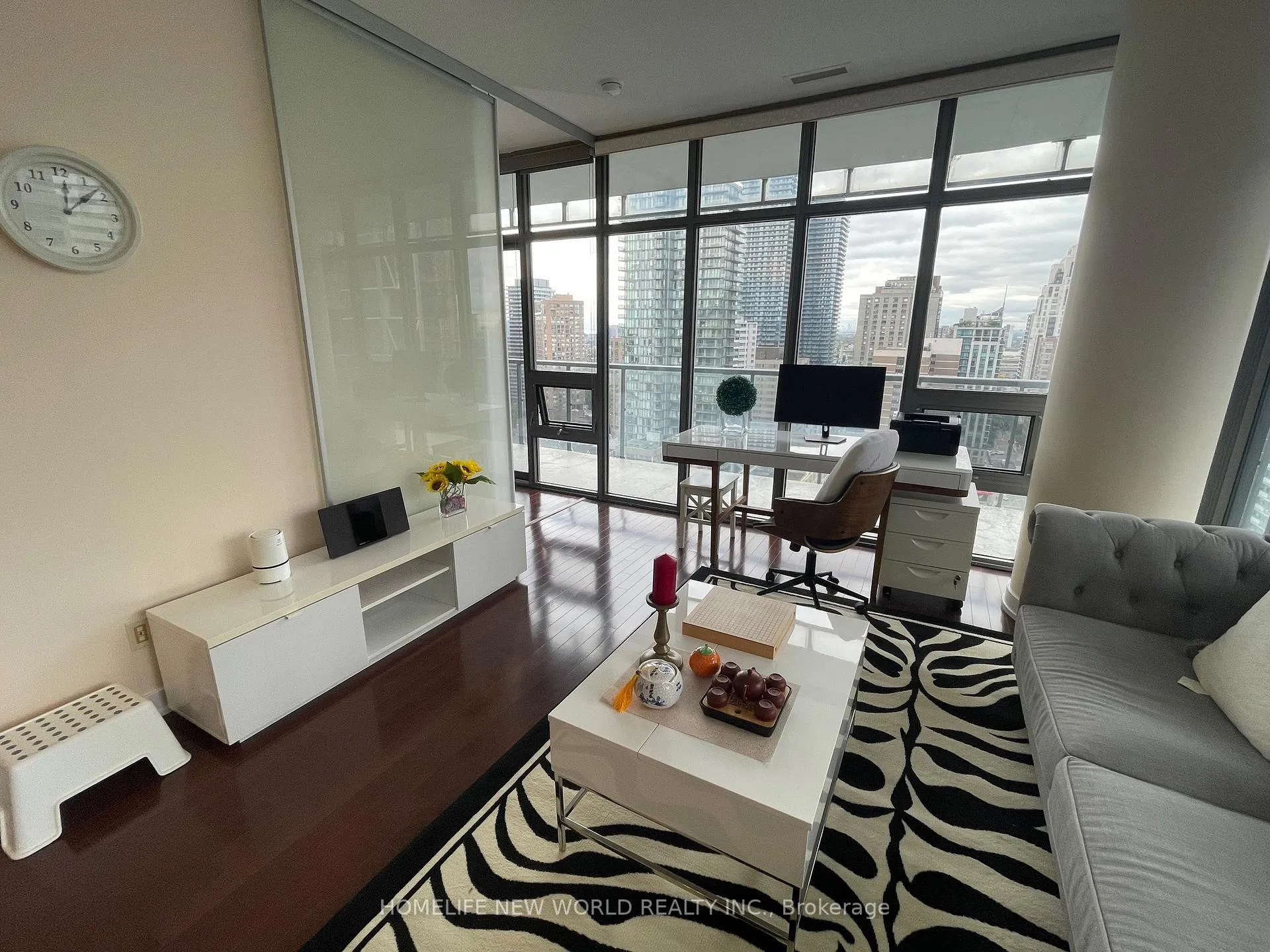 Photo 15 of Unit 2109, 33 Charles Street E, Toronto, Church-Yonge Corridor — HOMEH