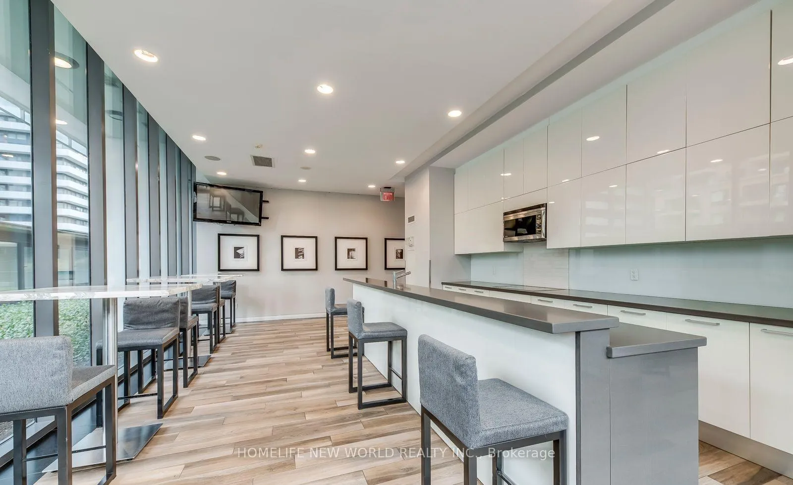 Photo 43 of Unit 2109, 33 Charles Street E, Toronto, Church-Yonge Corridor — HOMEH