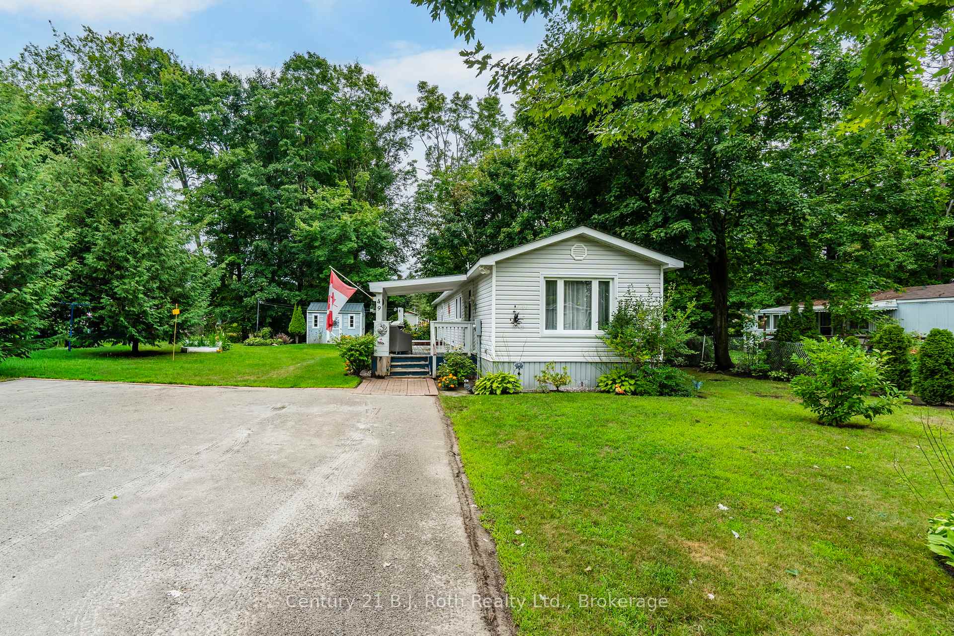 Photo 2 of Unit 49, 5263 Elliott Side Road, Tay, Rural Tay — HOMEH