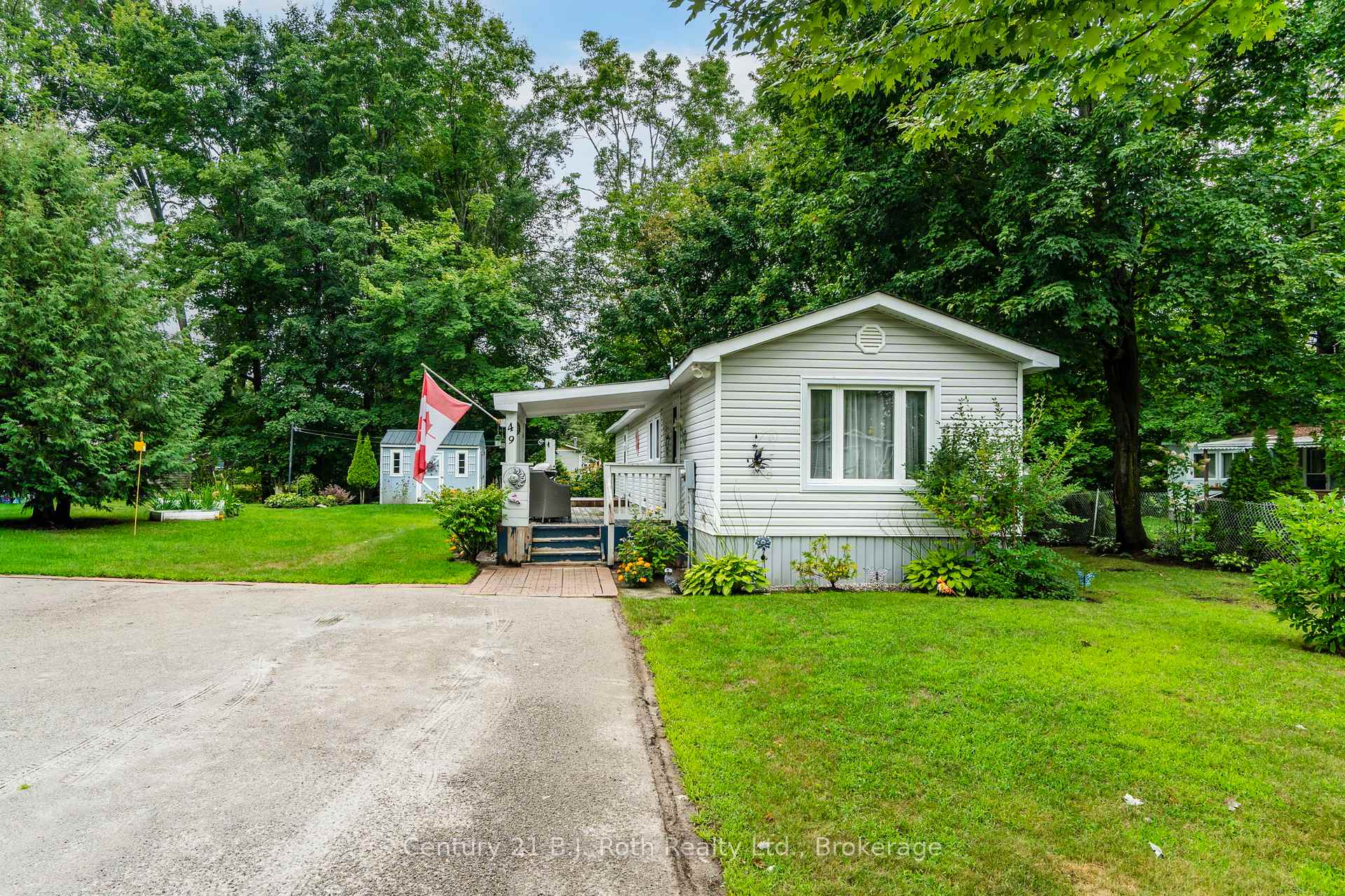 Photo 3 of Unit 49, 5263 Elliott Side Road, Tay, Rural Tay — HOMEH