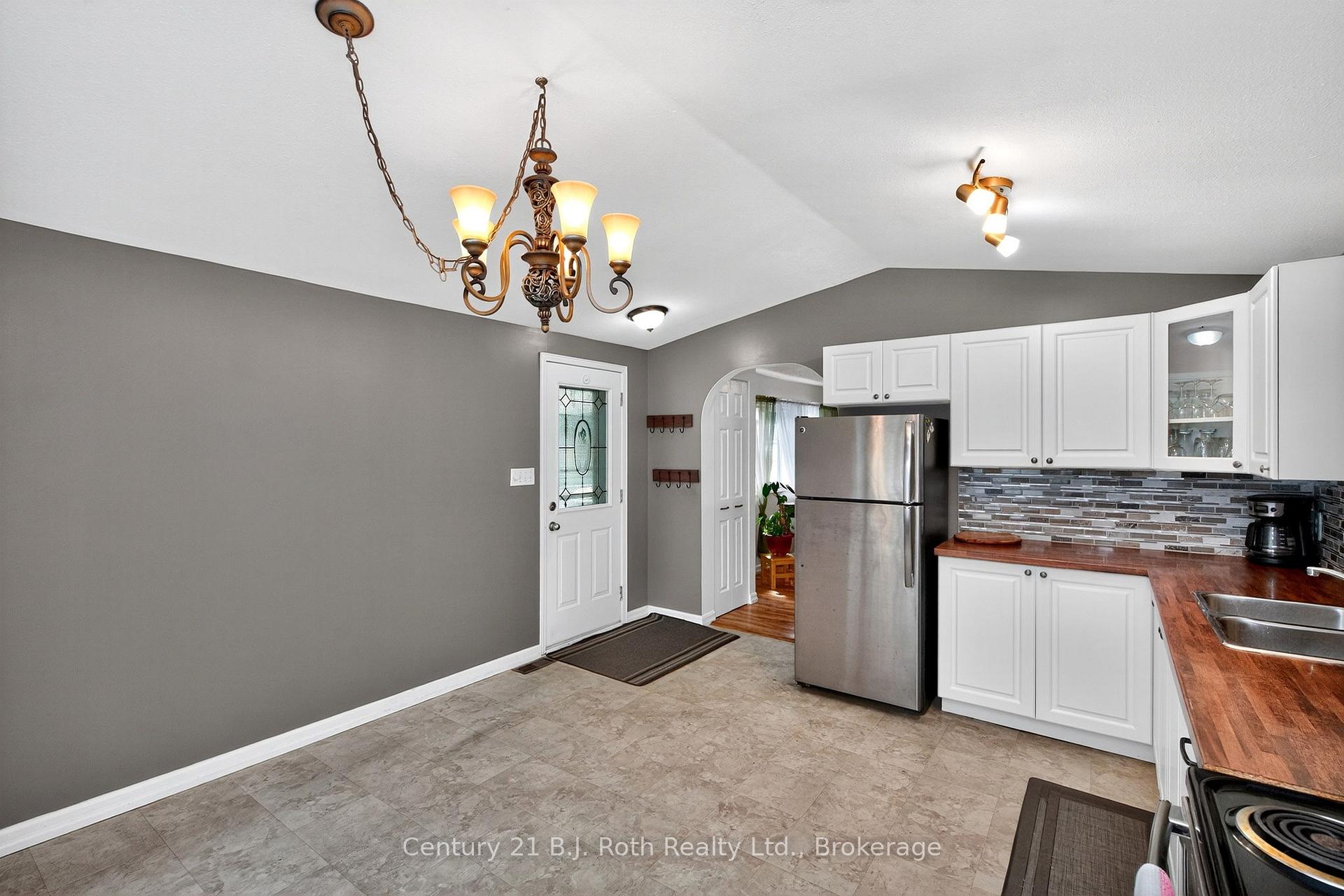 Photo 12 of Unit 49, 5263 Elliott Side Road, Tay, Rural Tay — HOMEH