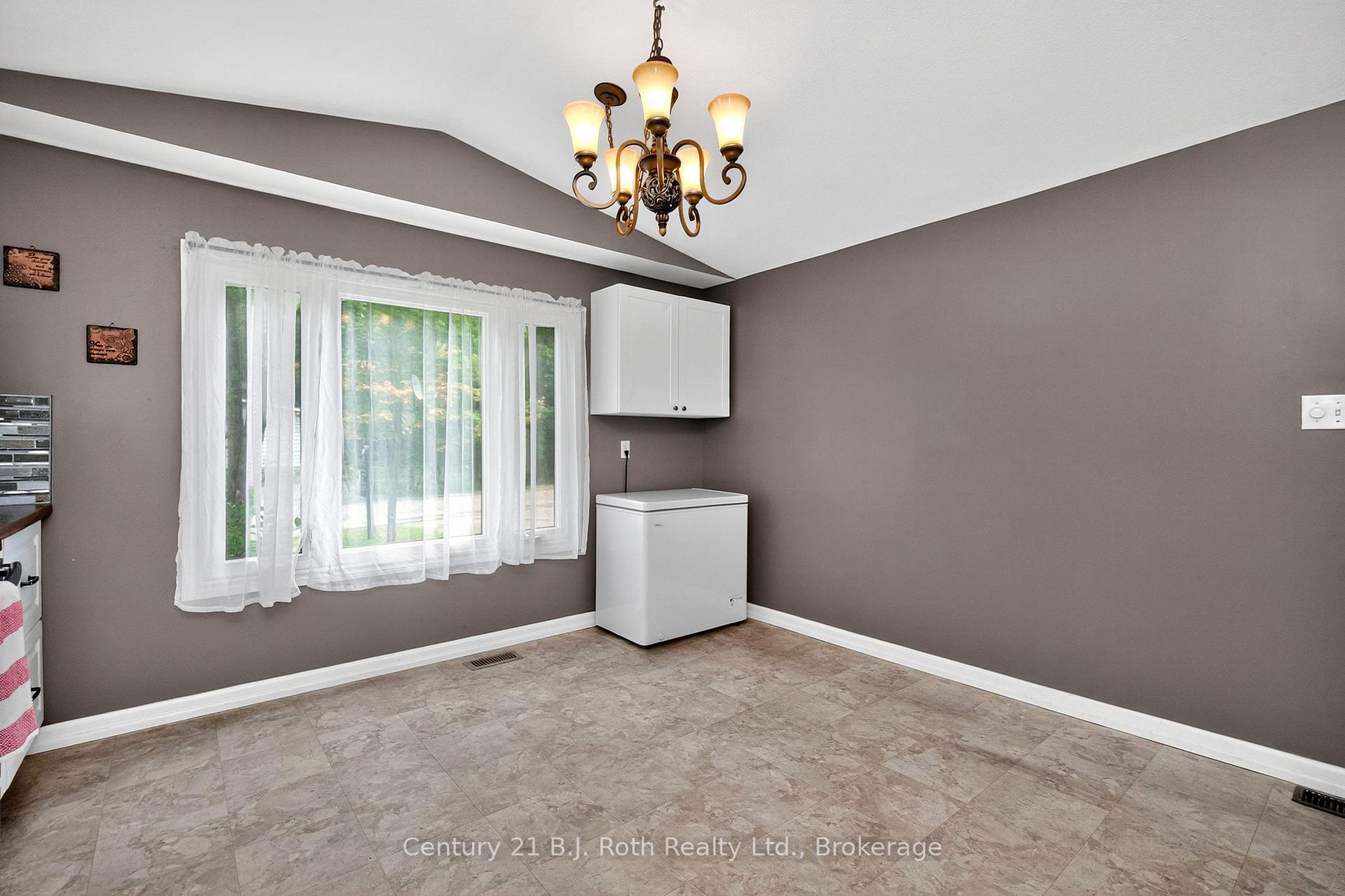 Photo 14 of Unit 49, 5263 Elliott Side Road, Tay, Rural Tay — HOMEH
