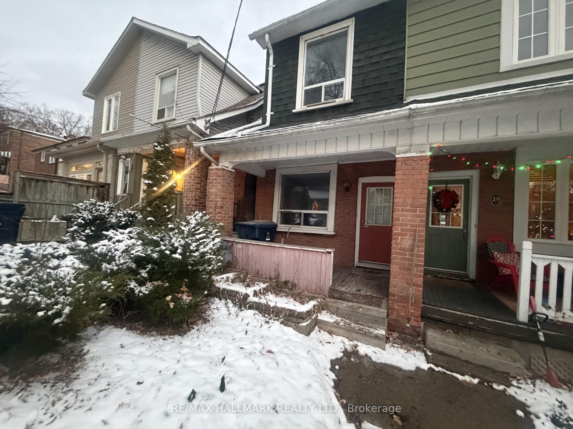 Front of 27 Bellhaven Road
