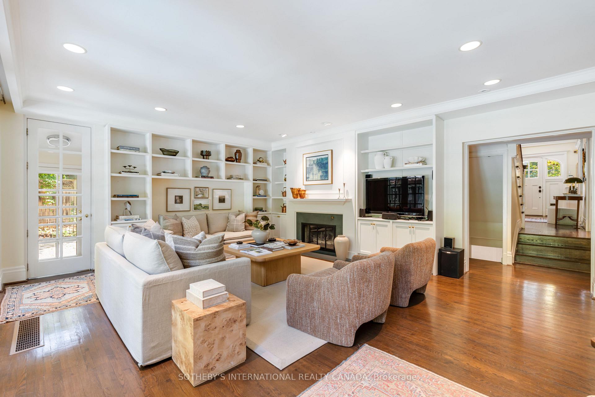 Photo 11 of 22 Binscarth Road, Toronto, Rosedale-Moore Park — HOMEH