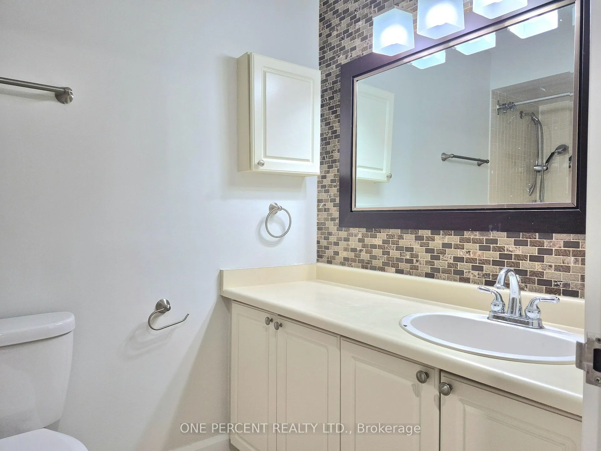 Photo 16 of Unit 1103, 199 Kent Street, Ottawa, Ottawa Centre — HOMEH
