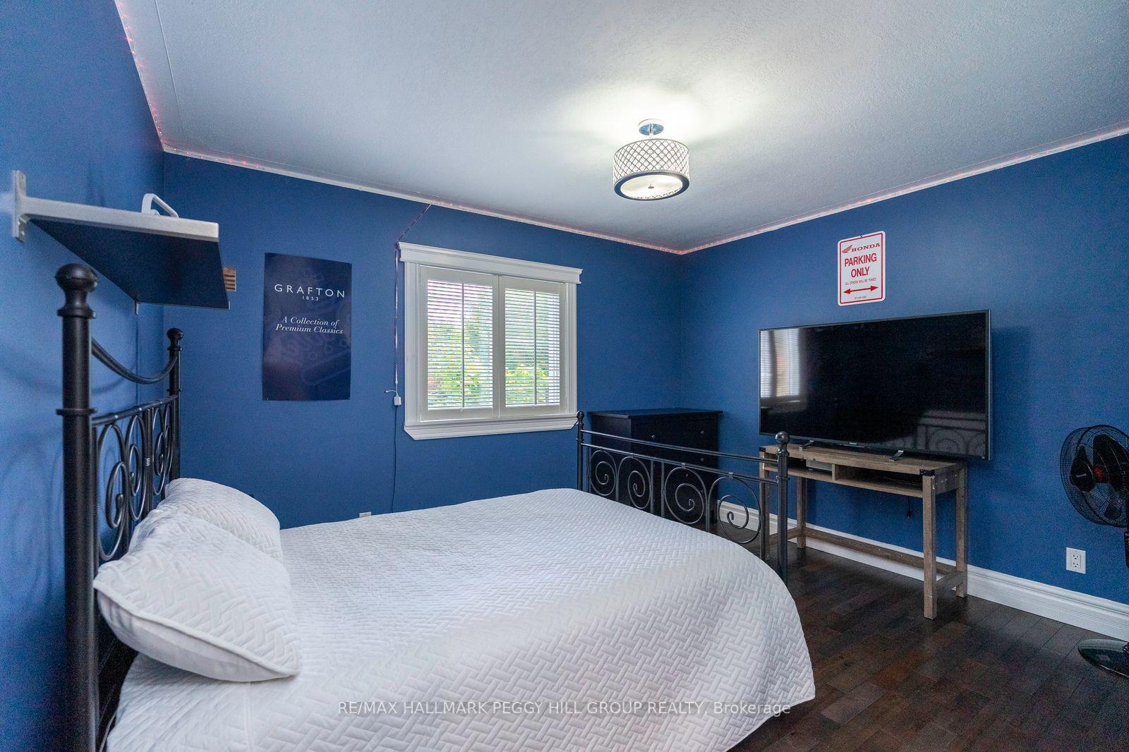 Photo 12 of 127 Goldfinch Crescent, Tiny, Rural Tiny — HOMEH