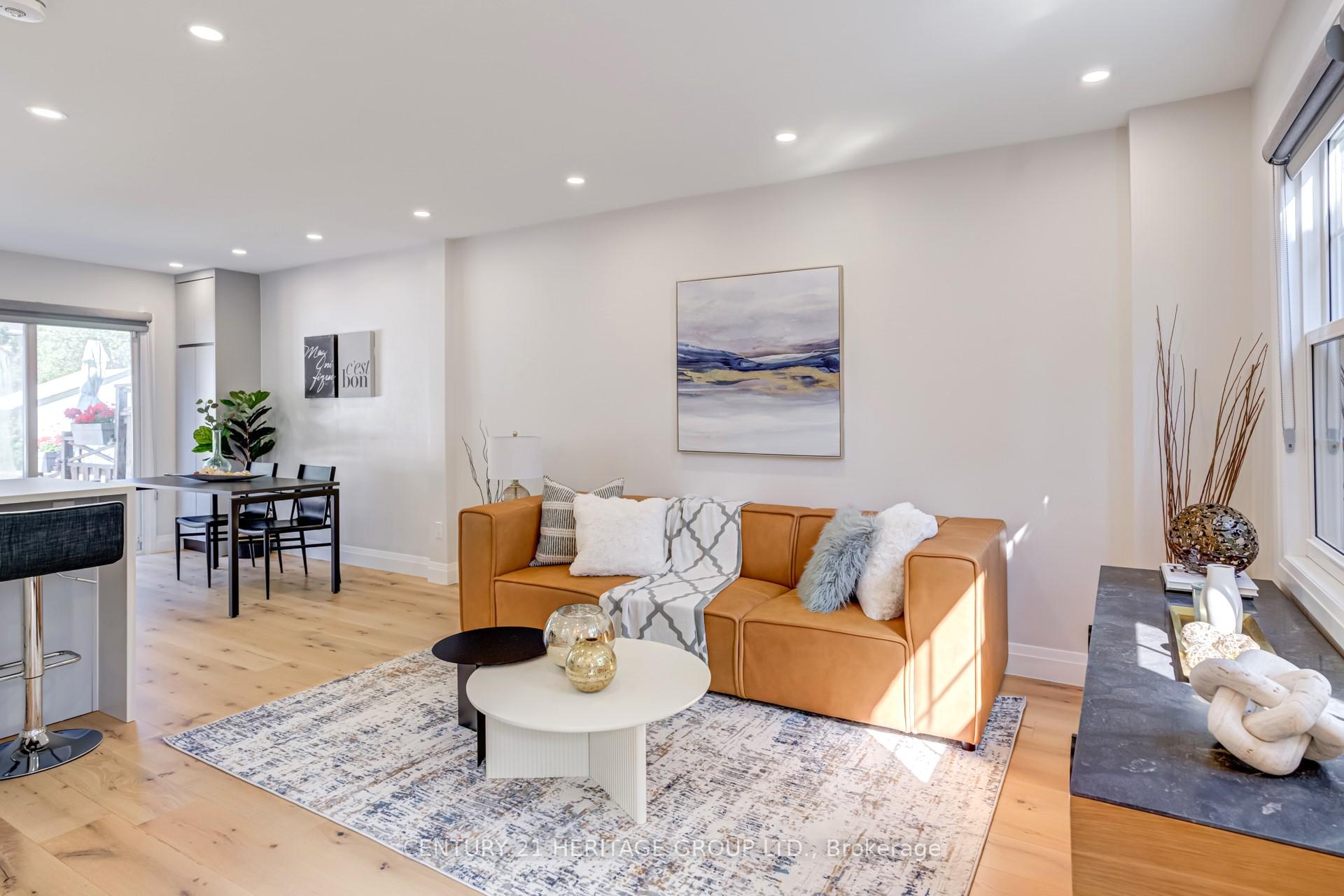 Photo 7 of 576 Broadway Avenue, Toronto, Leaside — HOMEH