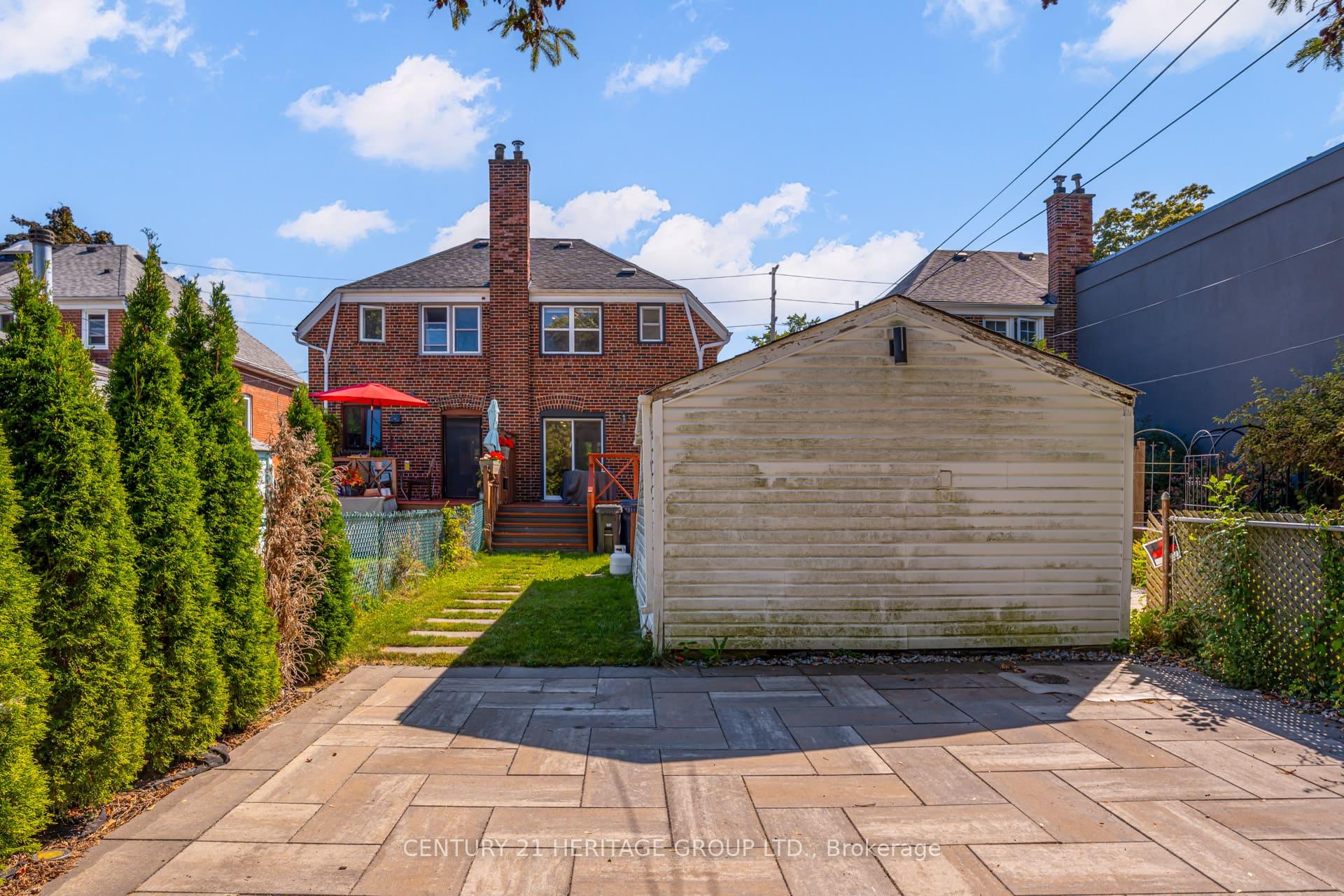 Photo 35 of 576 Broadway Avenue, Toronto, Leaside — HOMEH