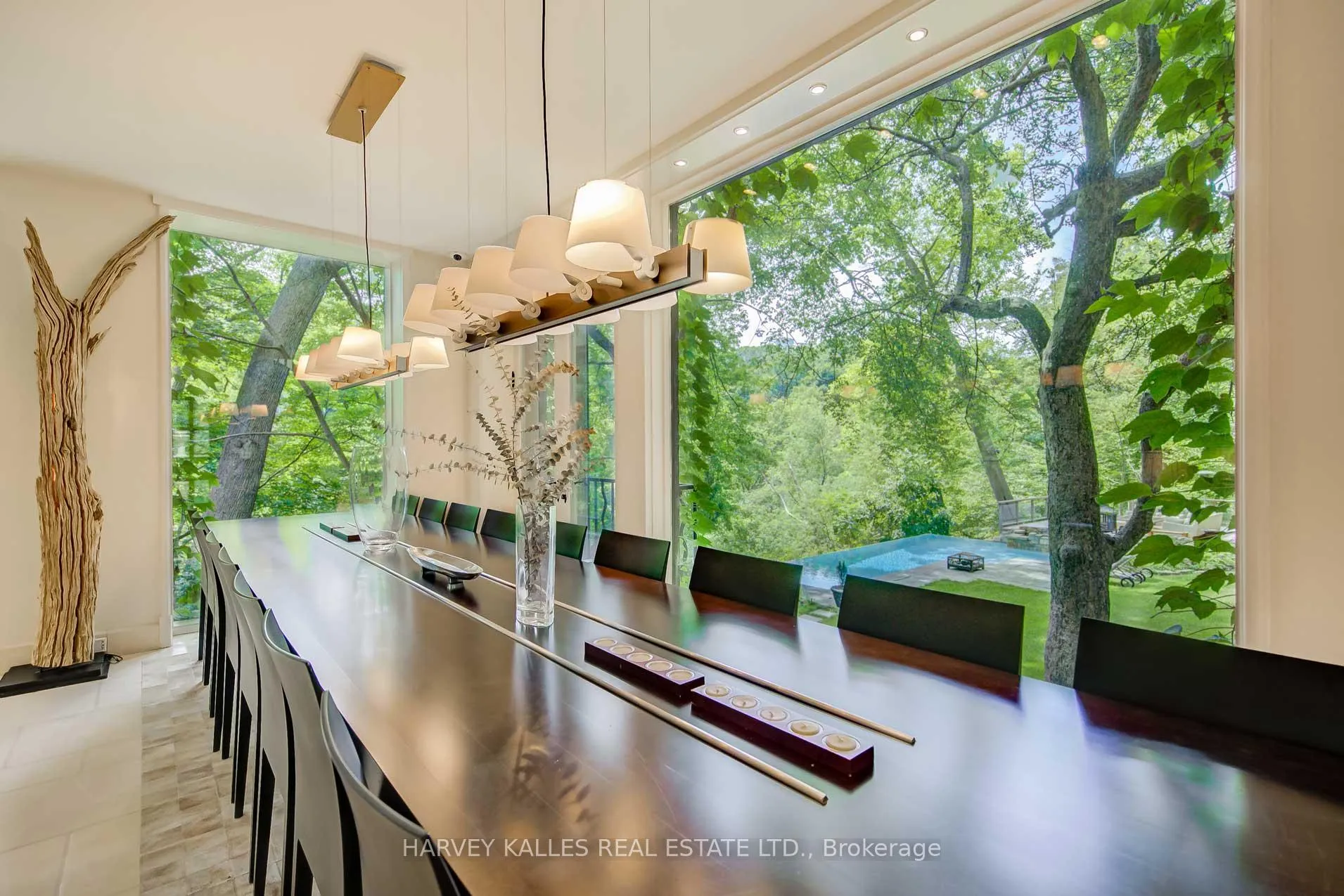 Photo 10 of 9 Beaumont Road, Toronto, Rosedale-Moore Park — HOMEH