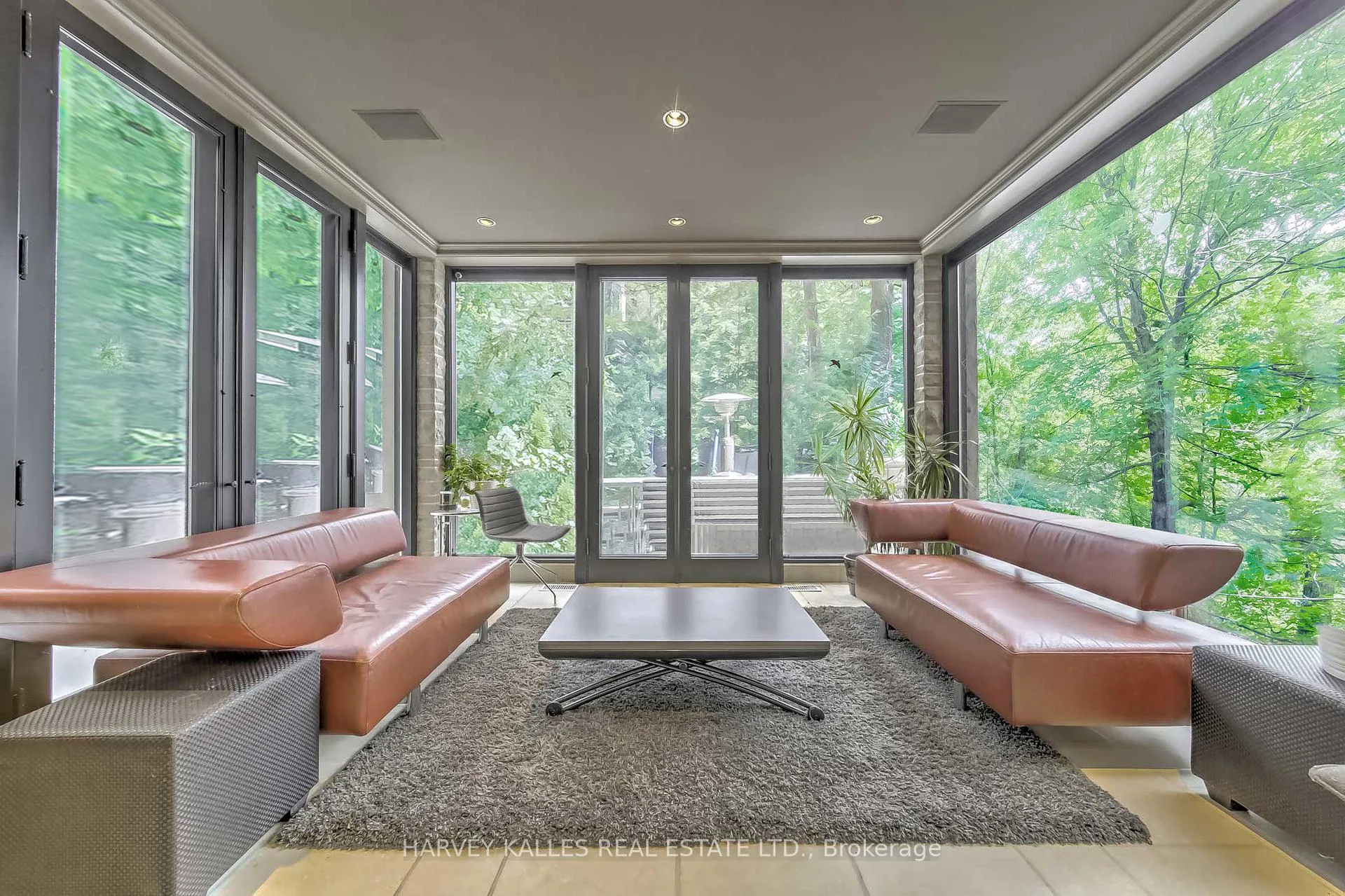 Photo 12 of 9 Beaumont Road, Toronto, Rosedale-Moore Park — HOMEH