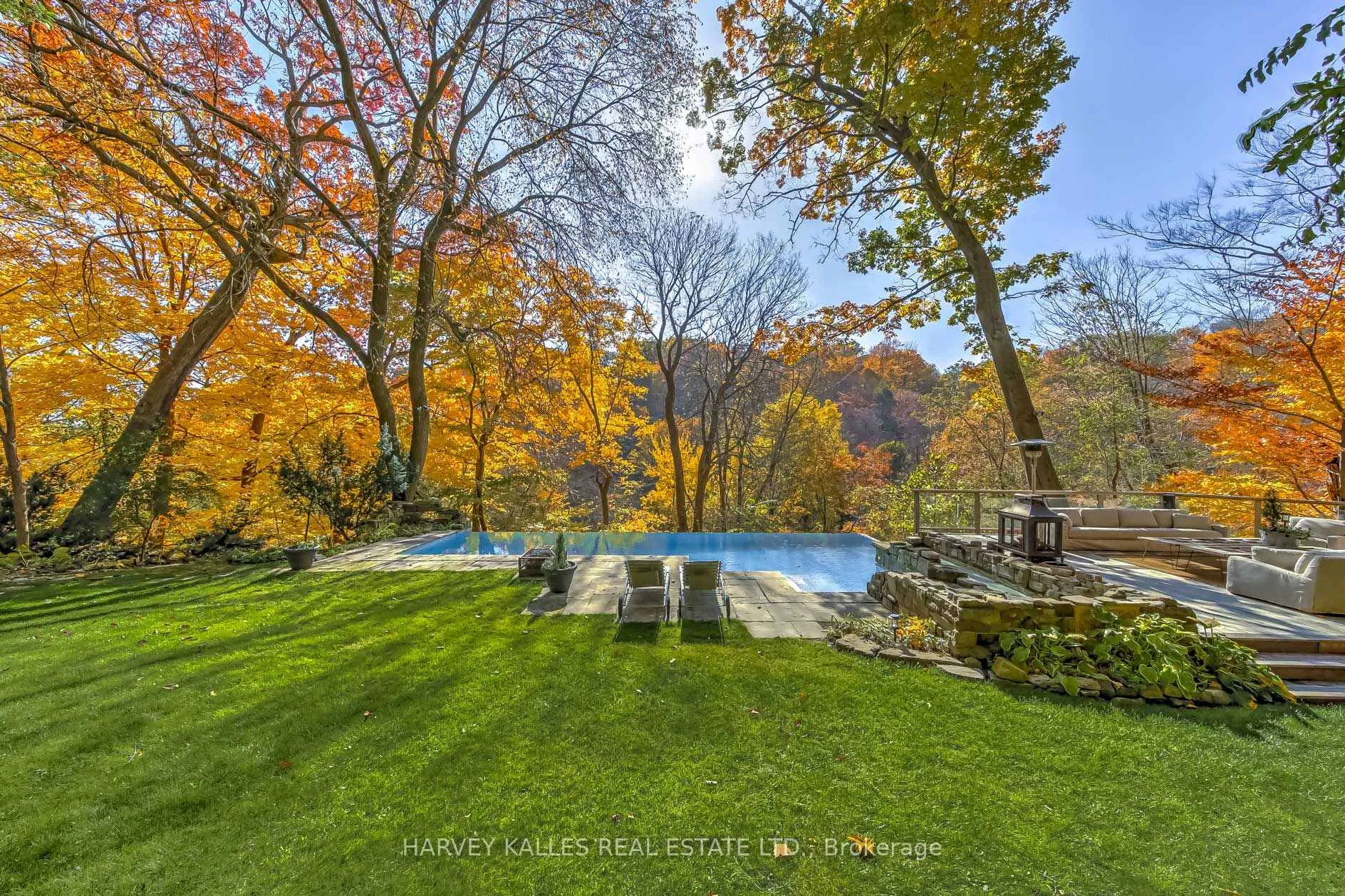 Photo 34 of 9 Beaumont Road, Toronto, Rosedale-Moore Park — HOMEH